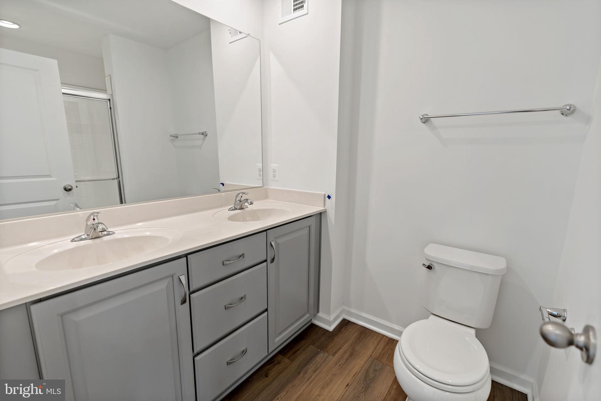 MARTINSBURG STATION - Residential