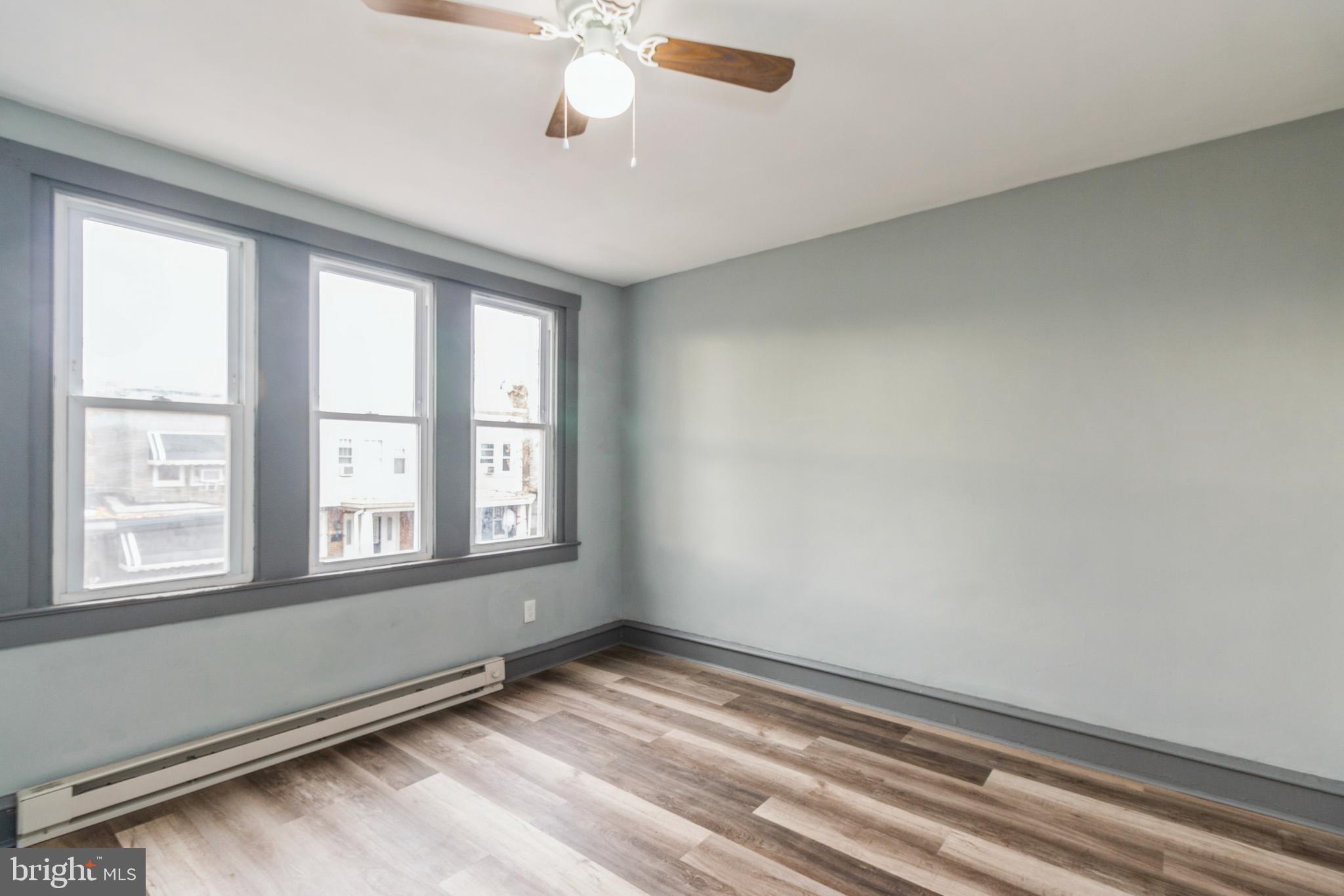 OXFORD CIRCLE - Residential