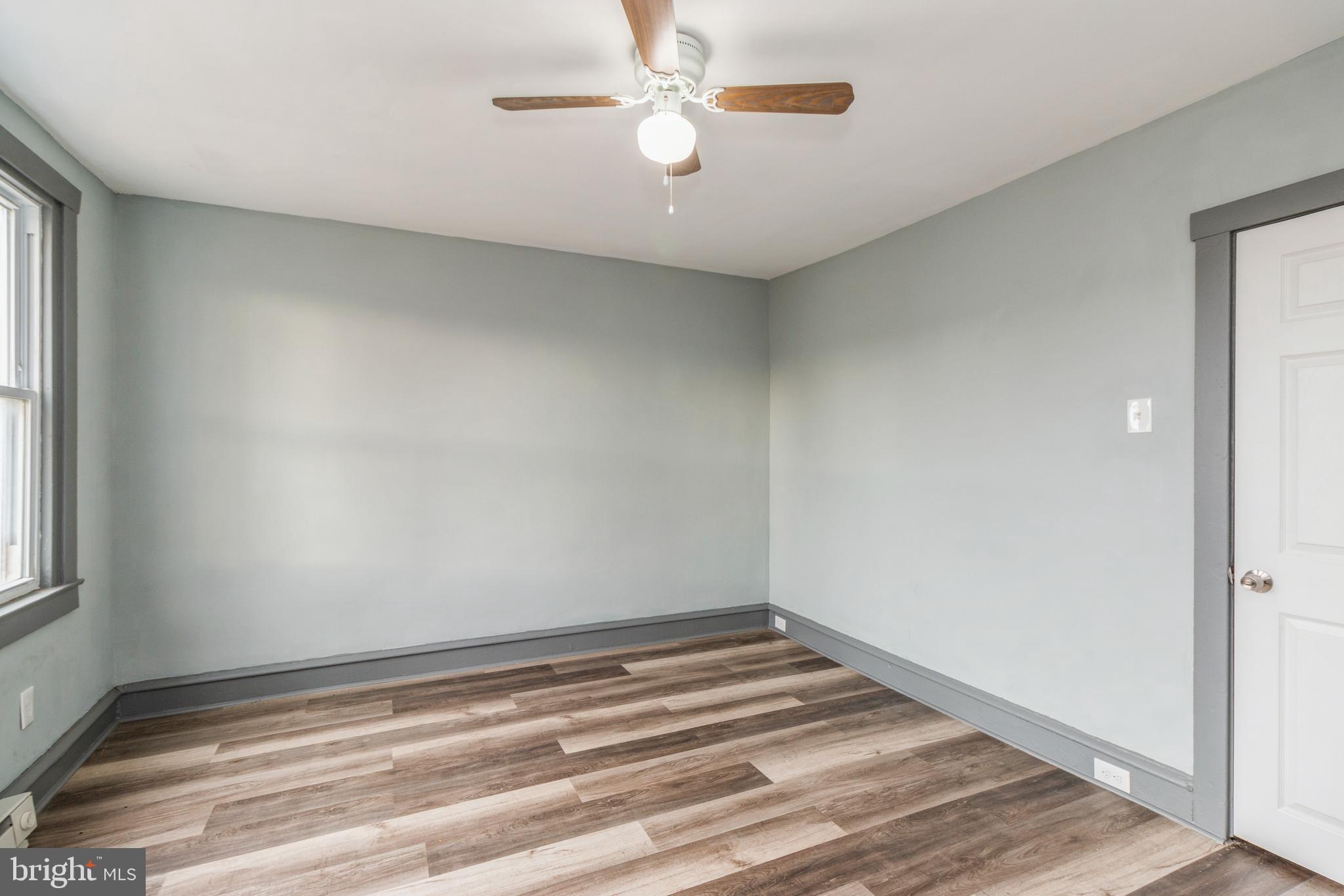 OXFORD CIRCLE - Residential