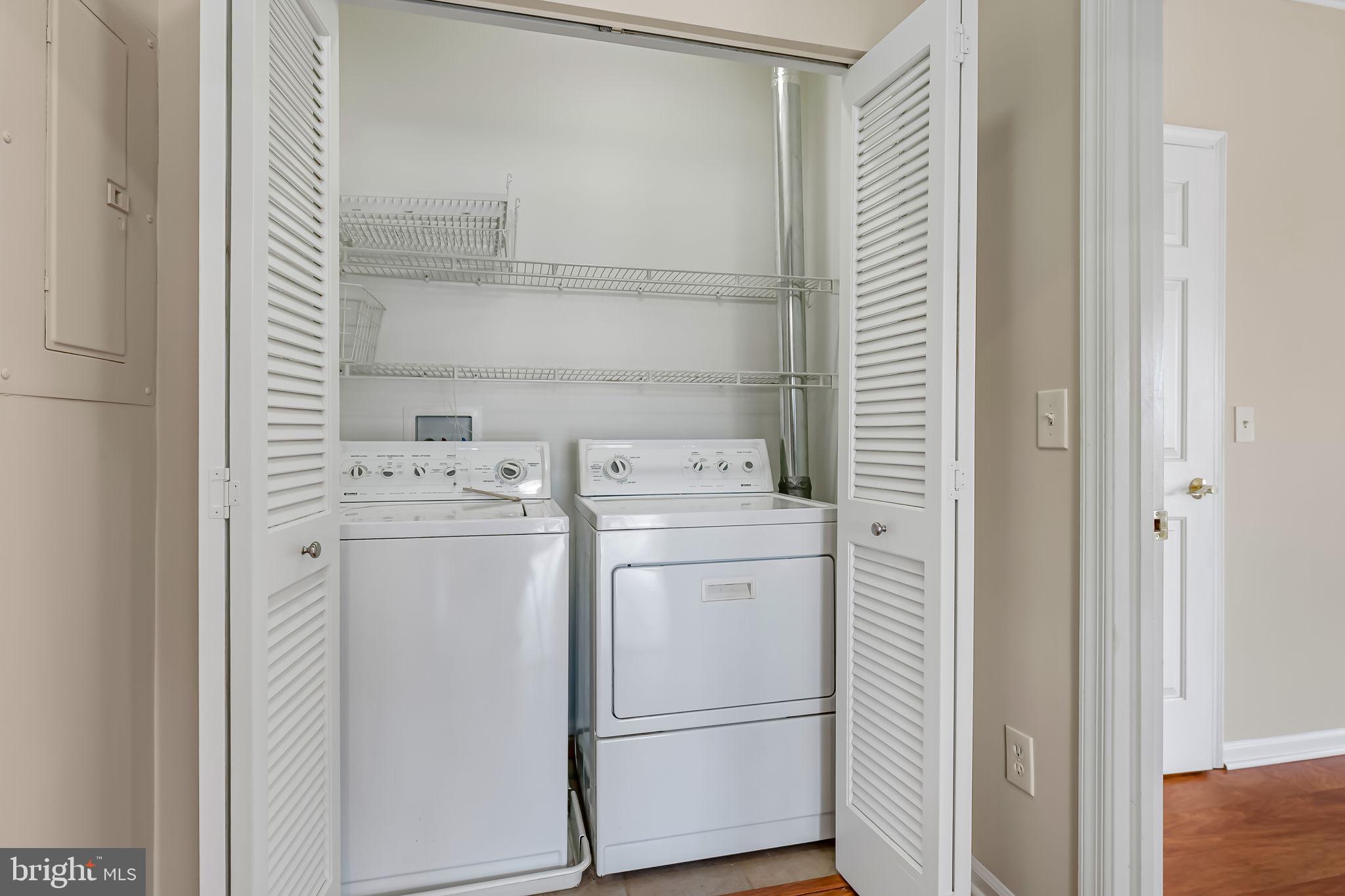 PERRY HALL FARMS - Residential