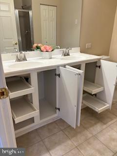 PERRY HALL FARMS - Residential