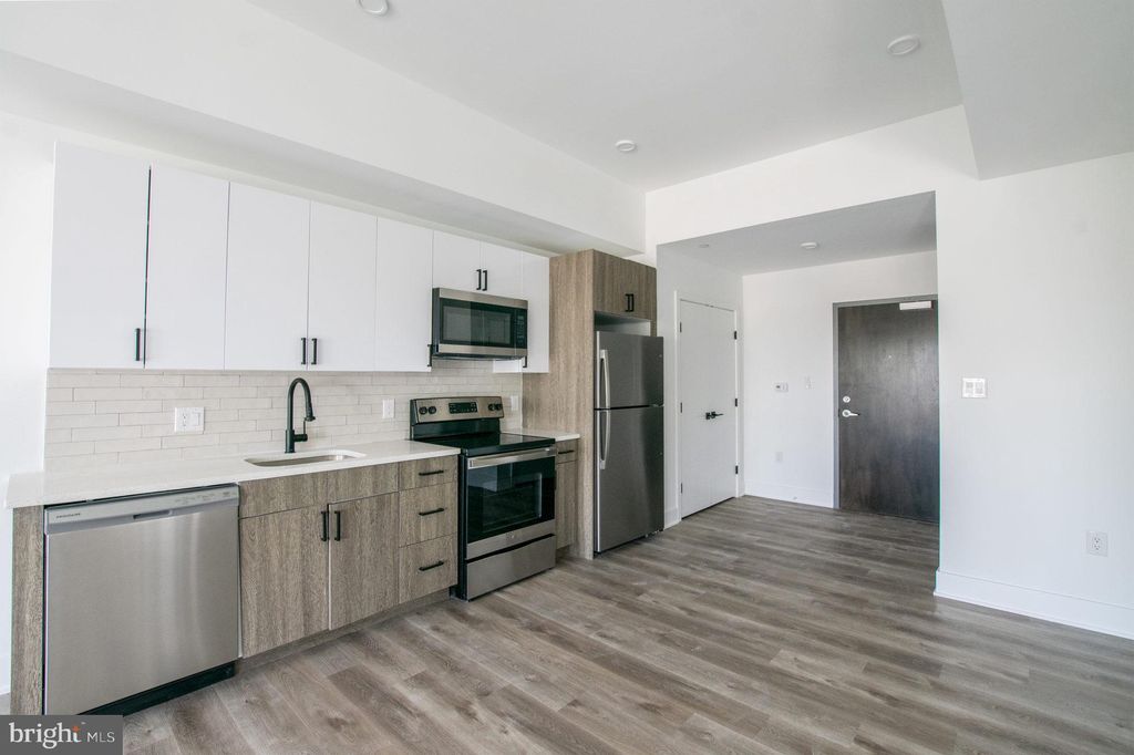 Photo of 1420 Point Breeze Avenue #UNIT 406, PHILADELPHIA, PA 19146 (MLS # PAPH2569446)