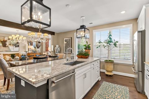 2960 VADEN DRIVE 2-103 FAIRFAX VA 22031