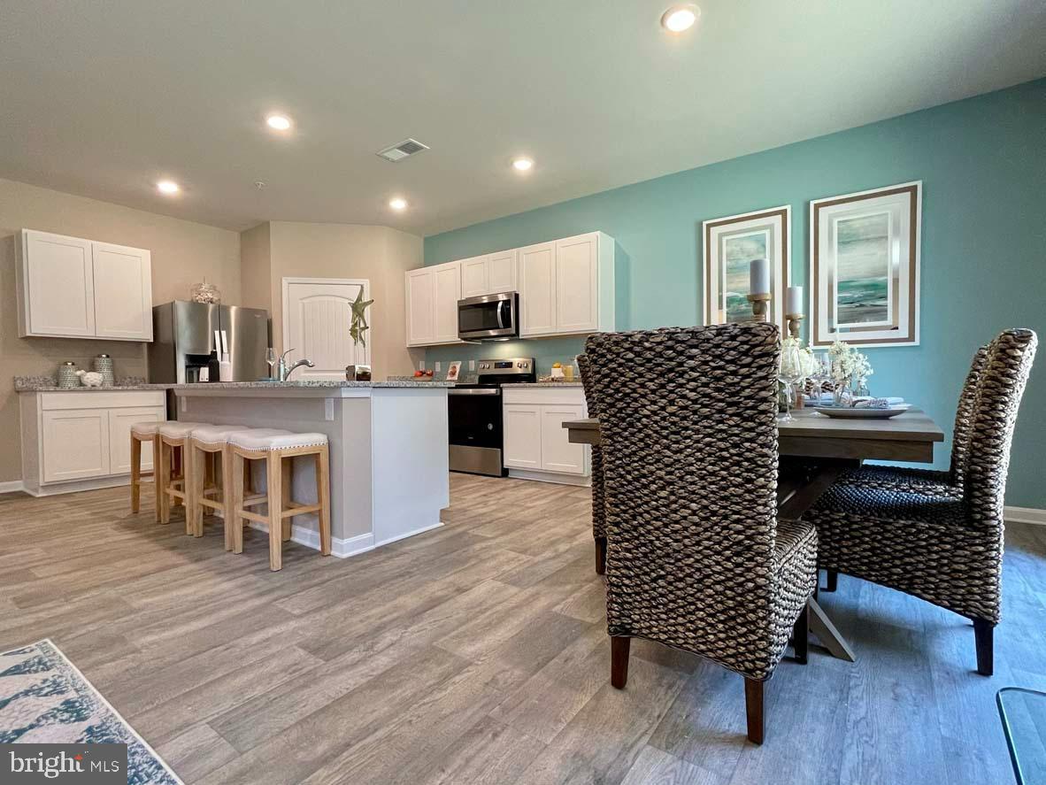 BLACKWATER LANDING - Residential