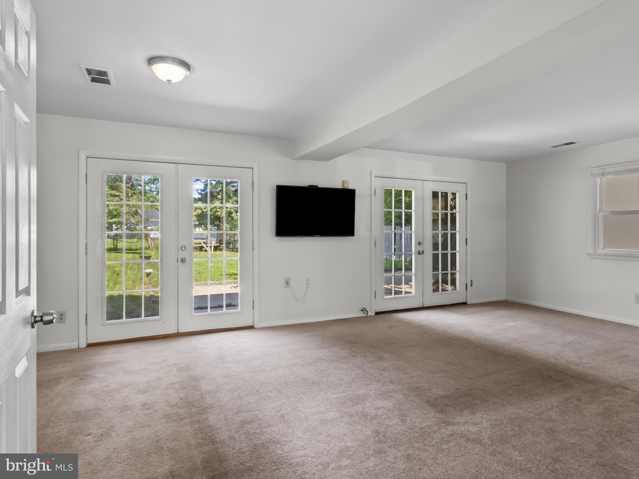 GLENDALE - Residential