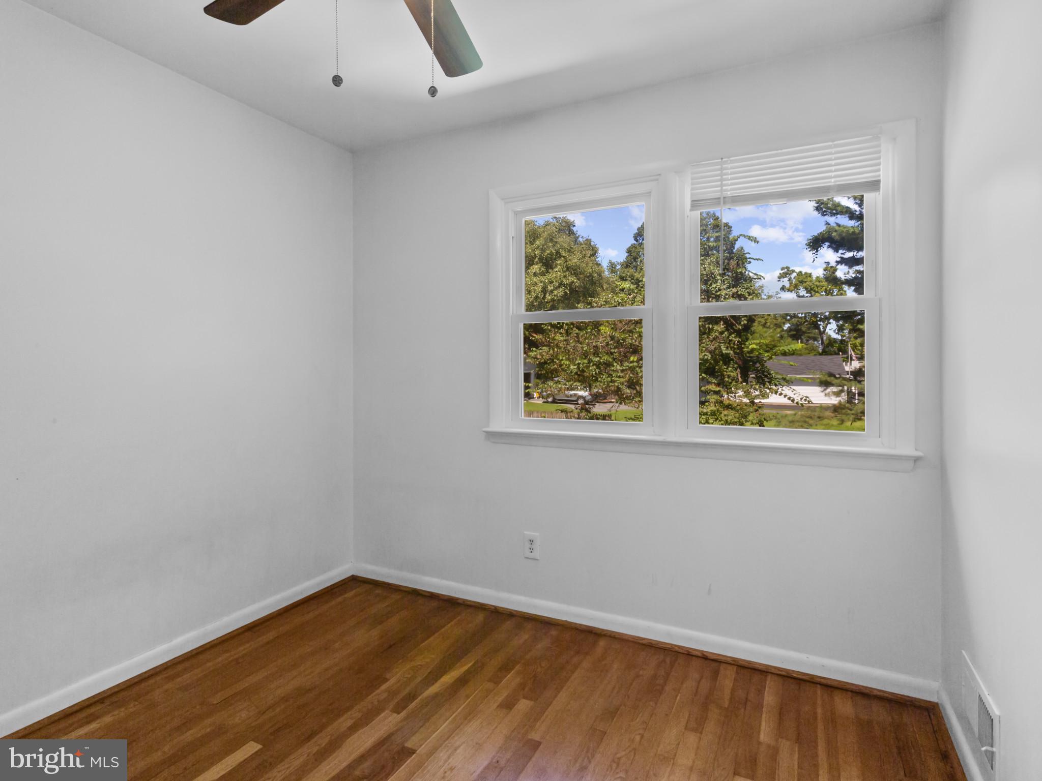 GLENDALE - Residential