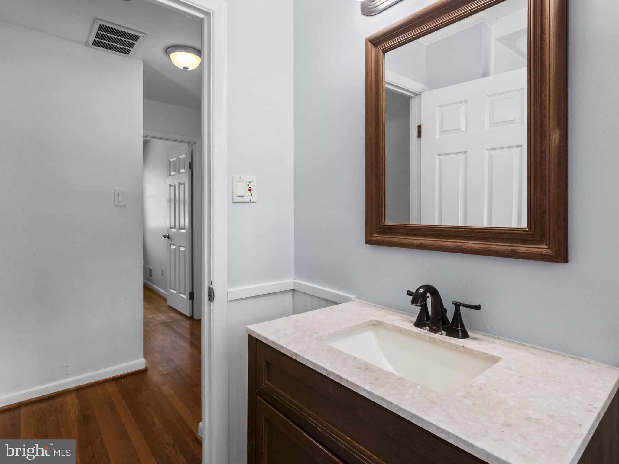 GLENDALE - Residential