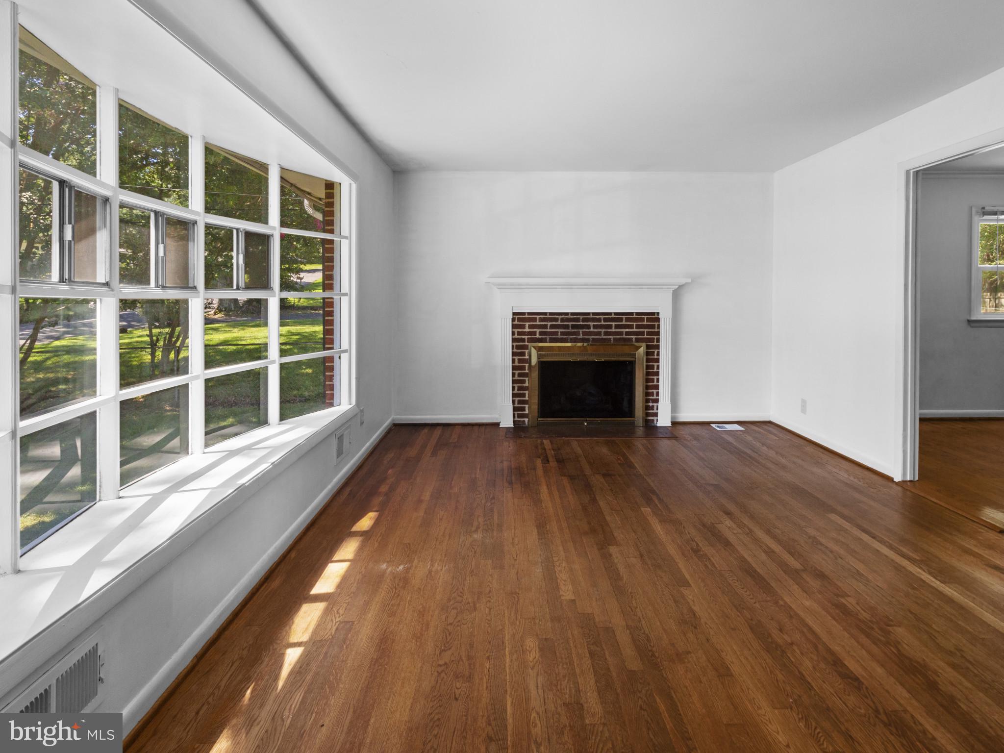 GLENDALE - Residential