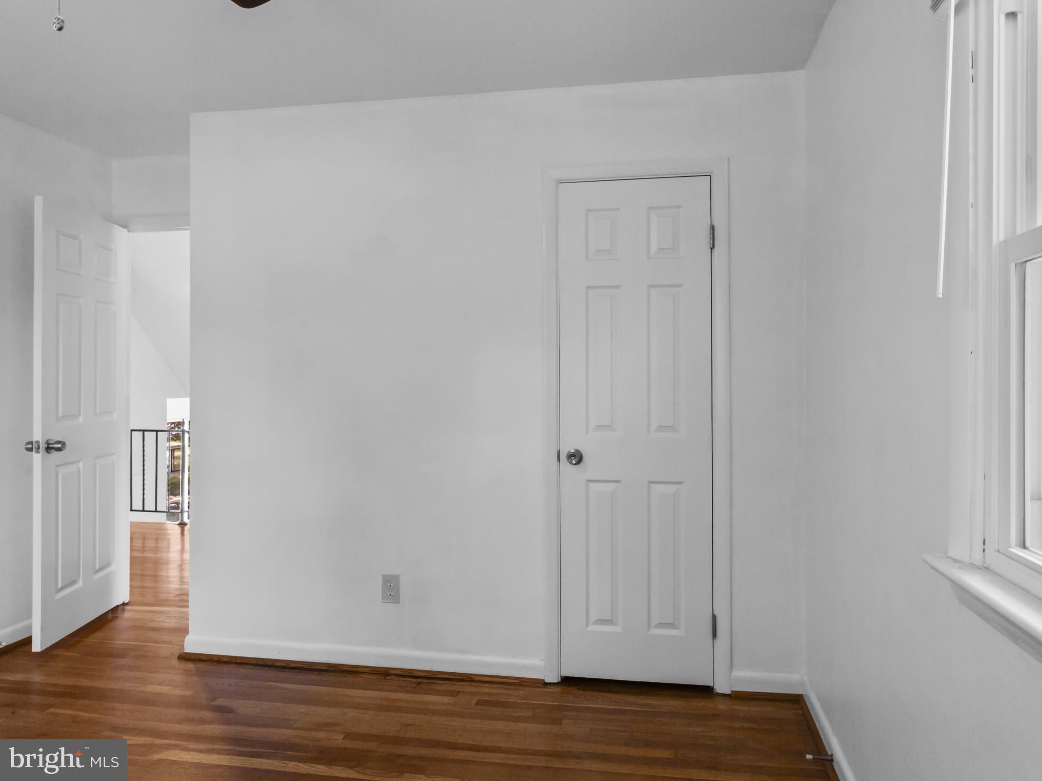 GLENDALE - Residential