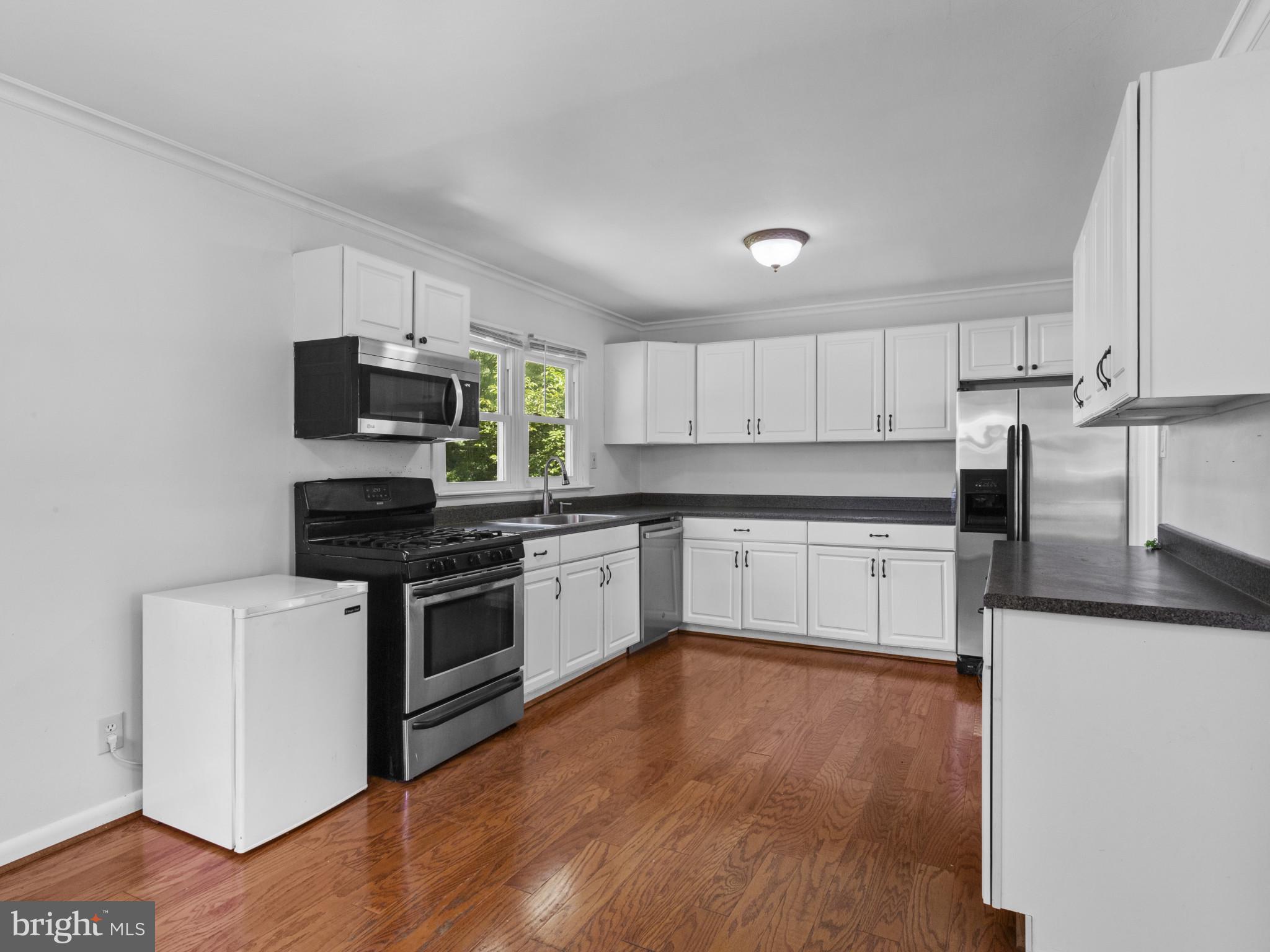 GLENDALE - Residential