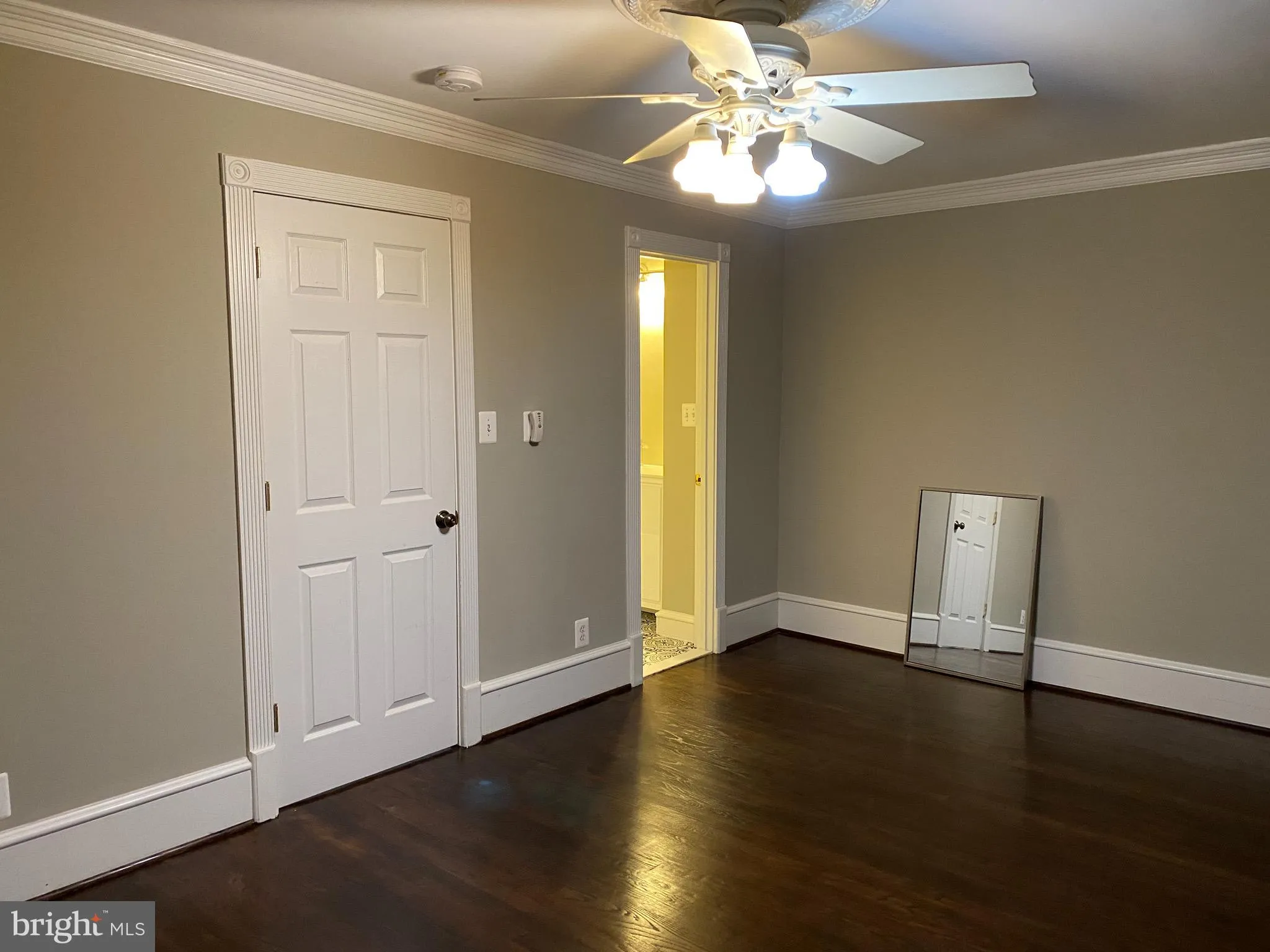 Additional image 131 of 915 C Street SE, Washington, DC 20003
