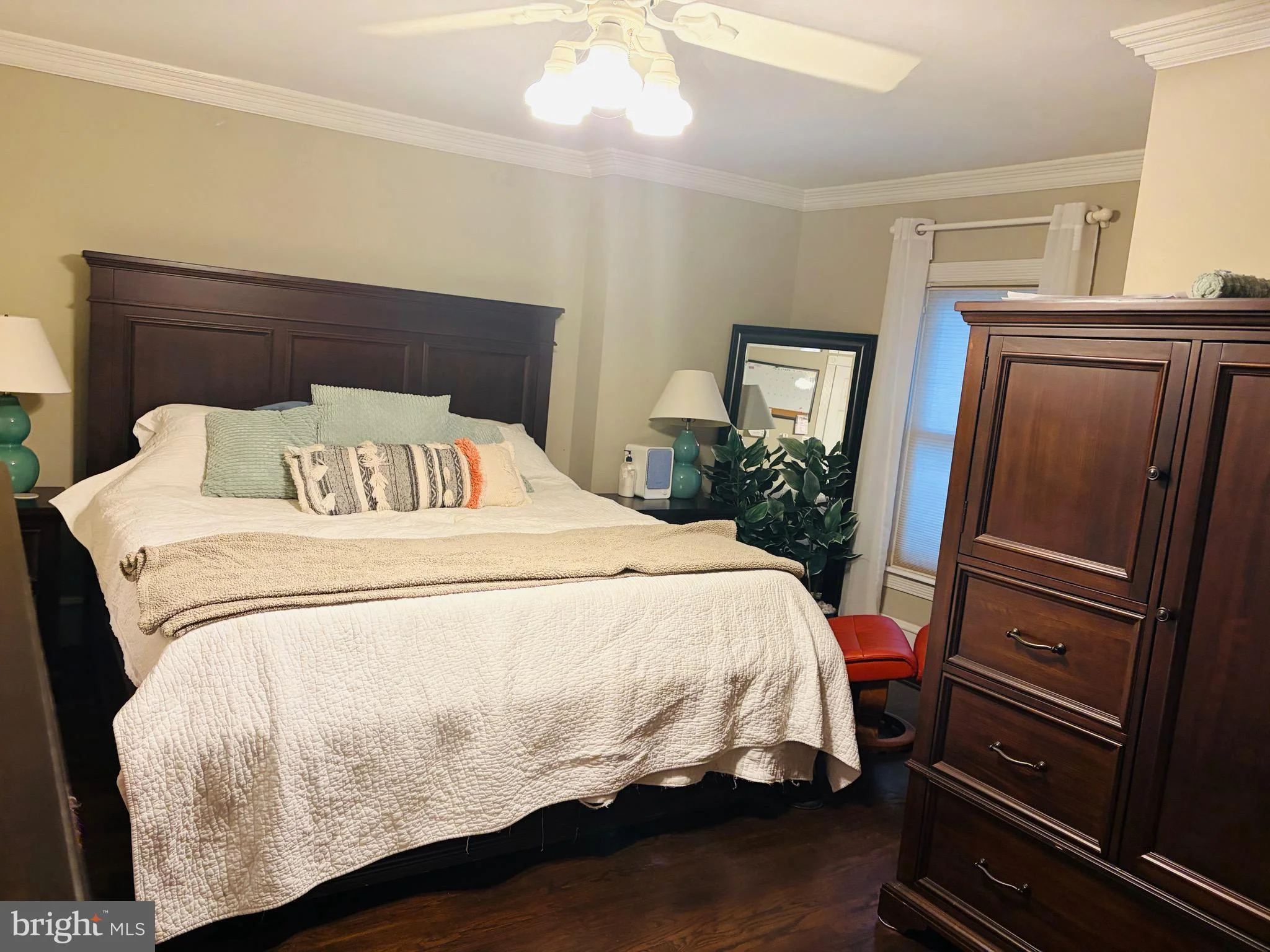 Additional image 89 of 915 C Street SE, Washington, DC 20003