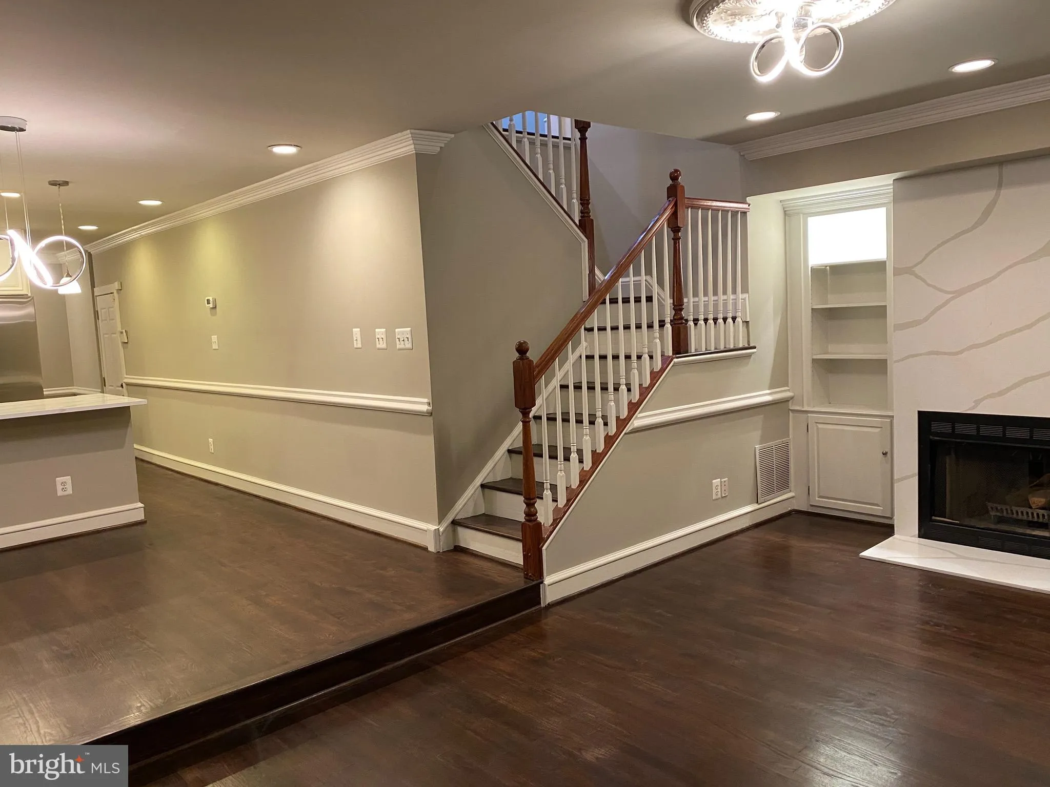 Additional image 121 of 915 C Street SE, Washington, DC 20003