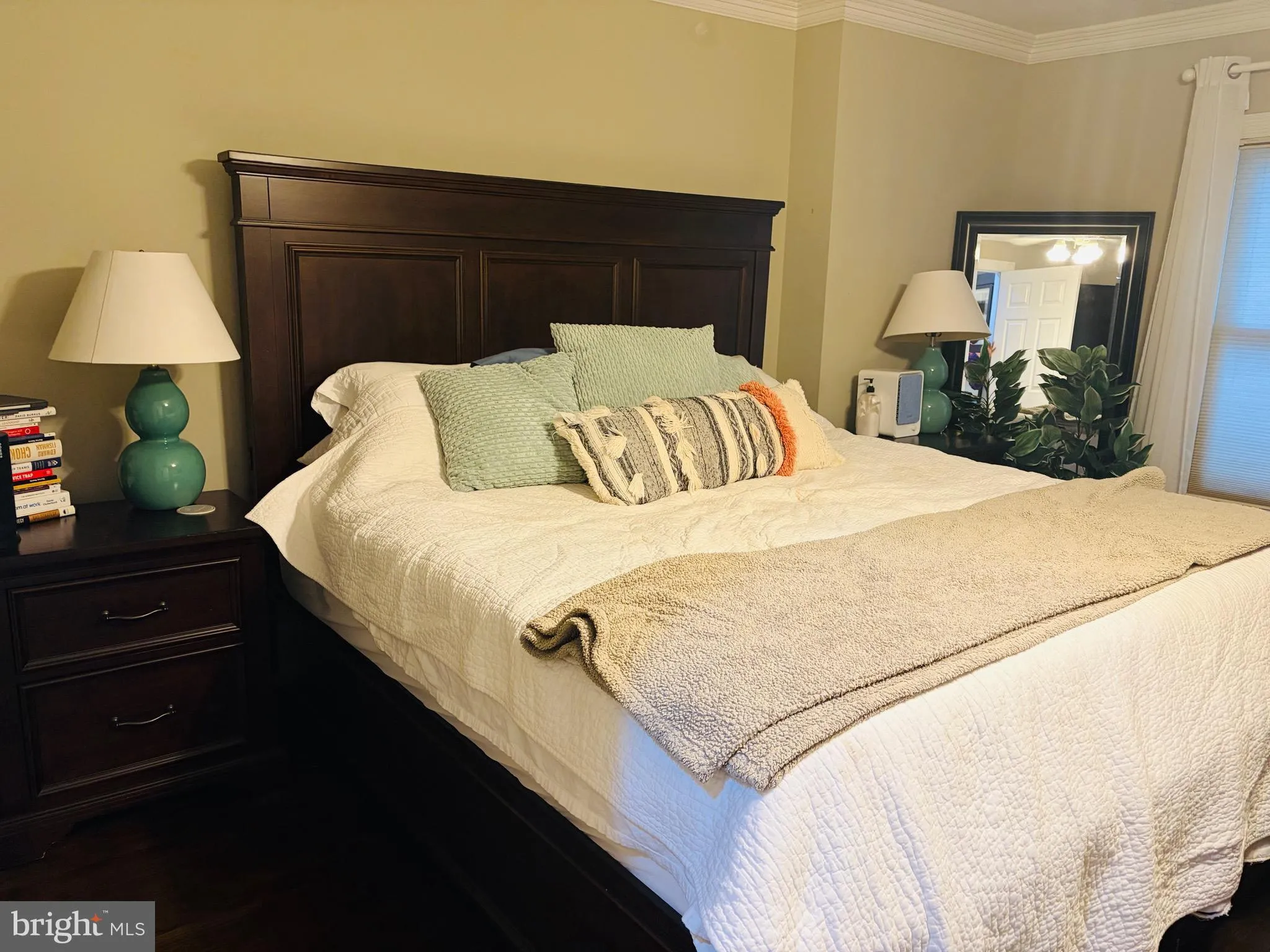 Additional image 97 of 915 C Street SE, Washington, DC 20003