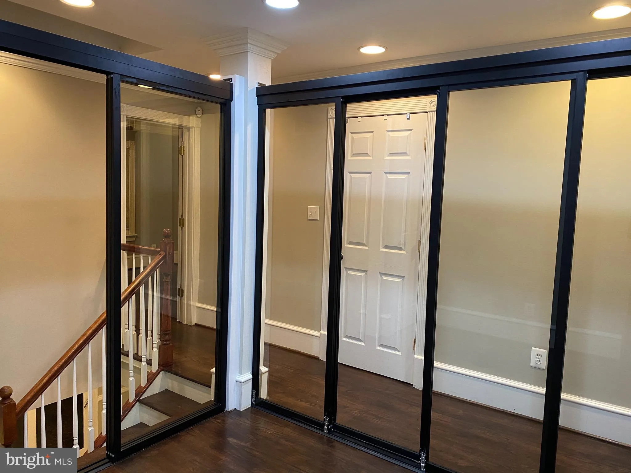 Additional image 128 of 915 C Street SE, Washington, DC 20003