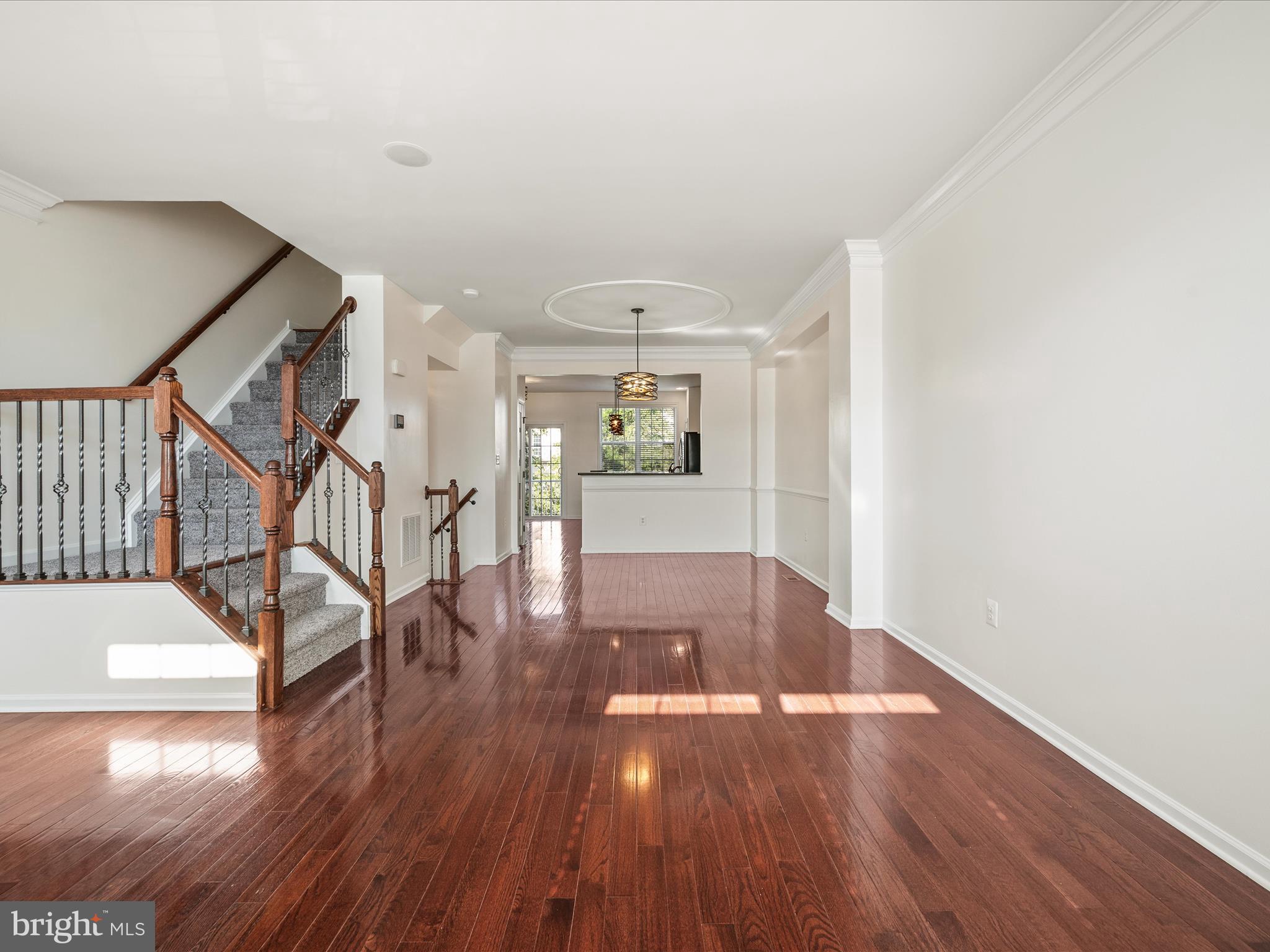 LOUDOUN VALLEY ESTATES - Residential