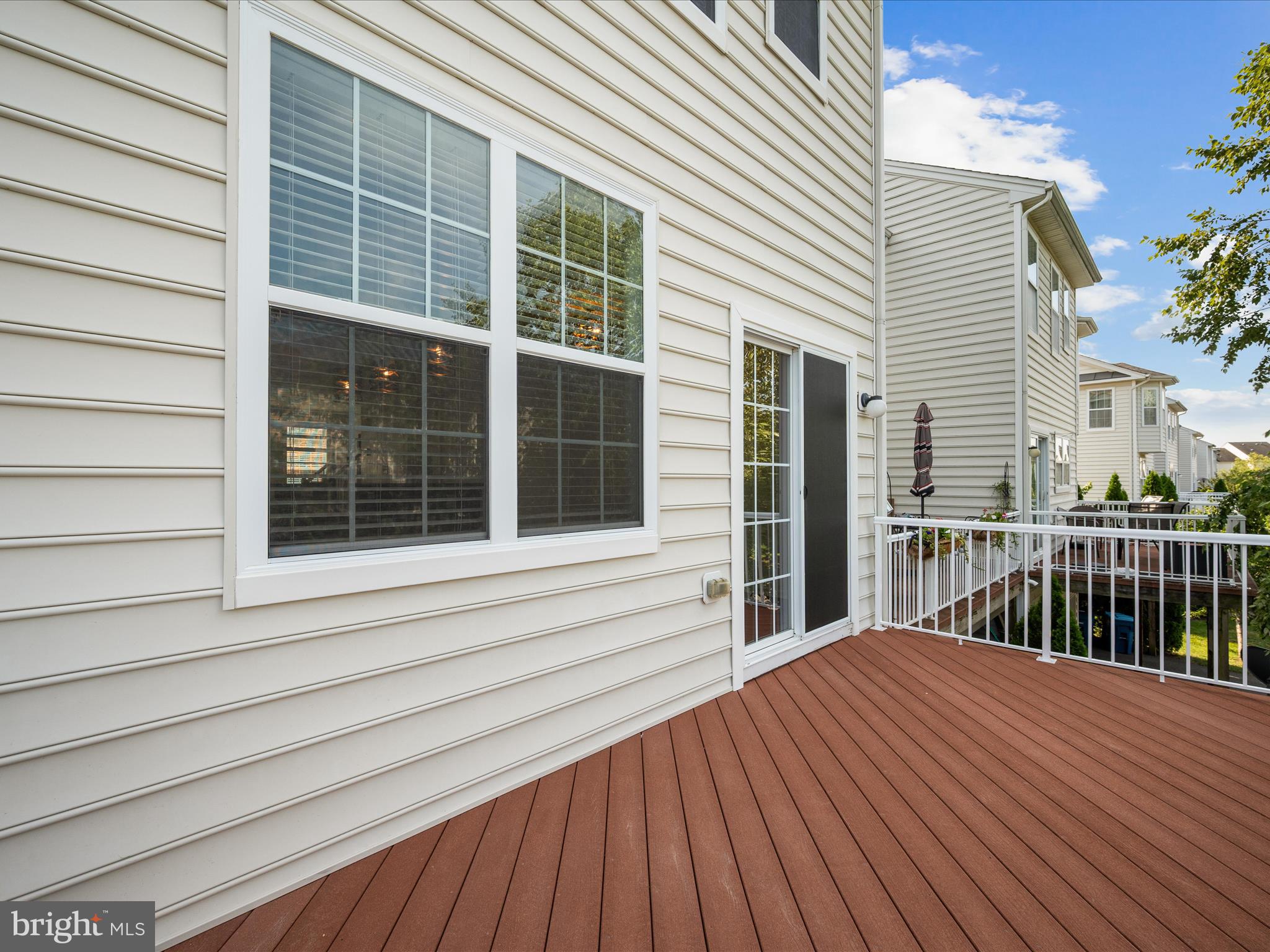 LOUDOUN VALLEY ESTATES - Residential