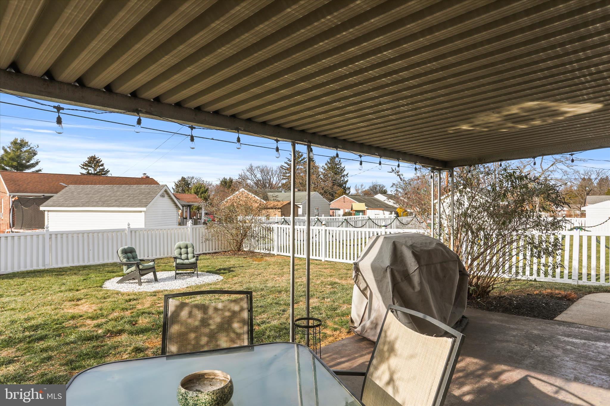 FAYFIELD - Residential