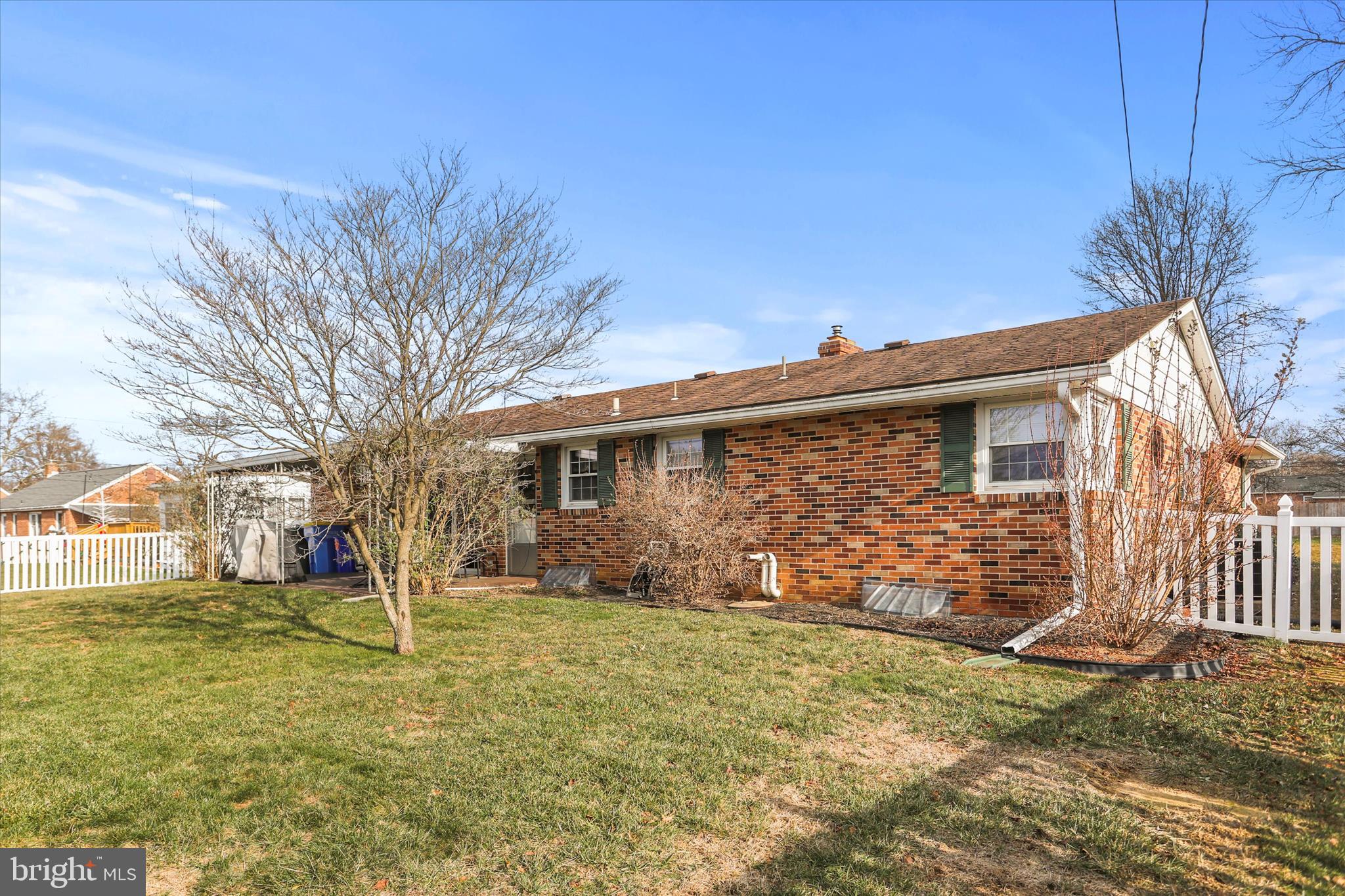 FAYFIELD - Residential