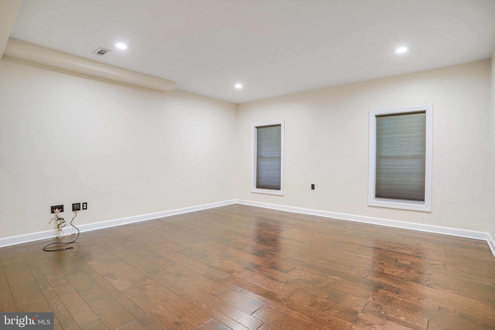 BALMORAL GREENS - Residential