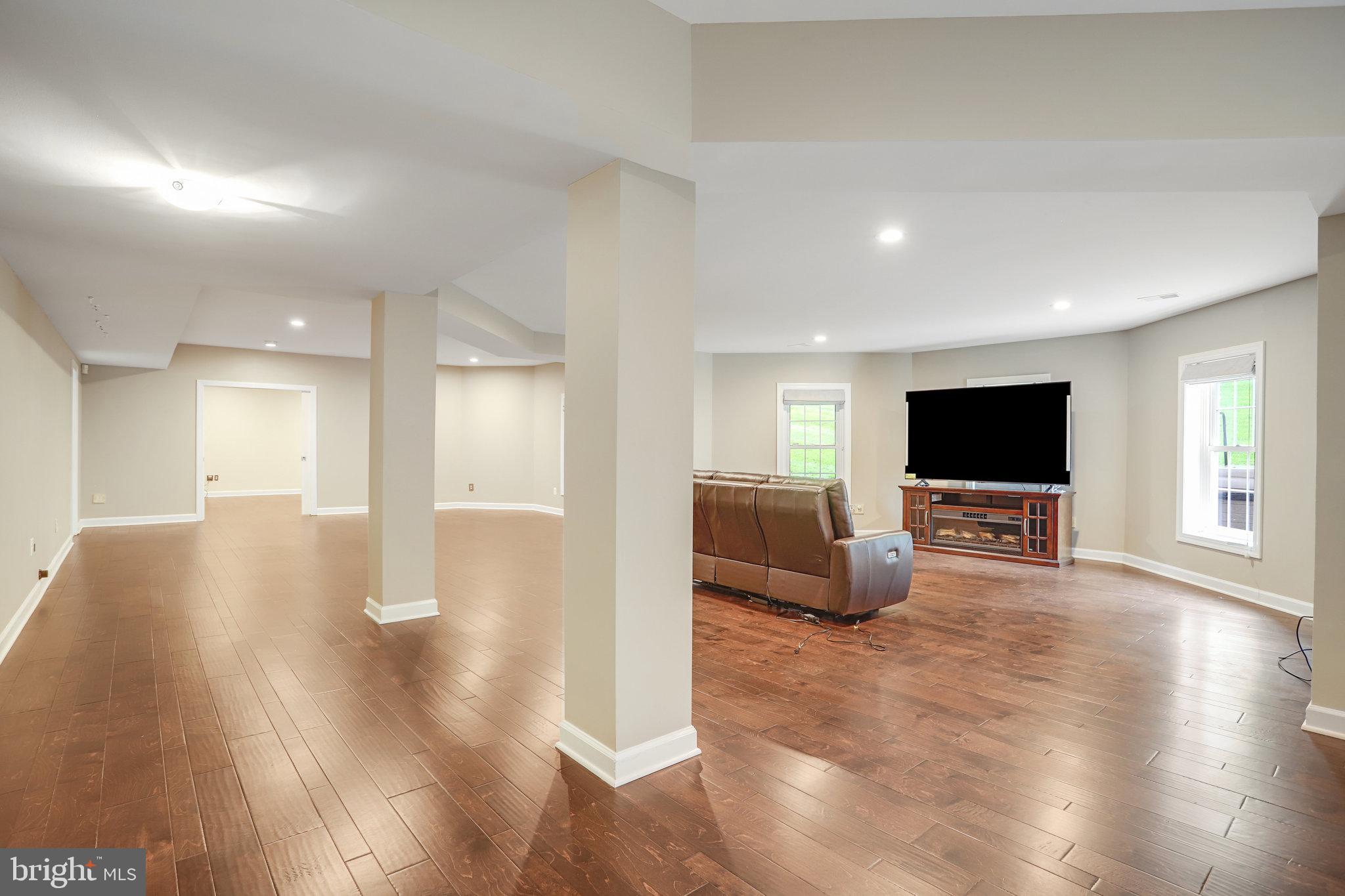 BALMORAL GREENS - Residential