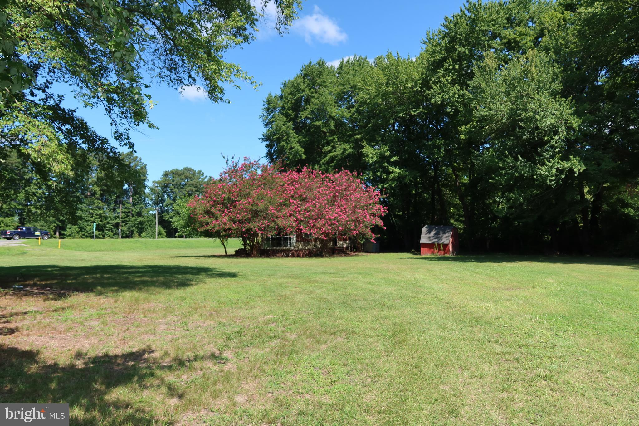 26635 LINWOOD DRIVE