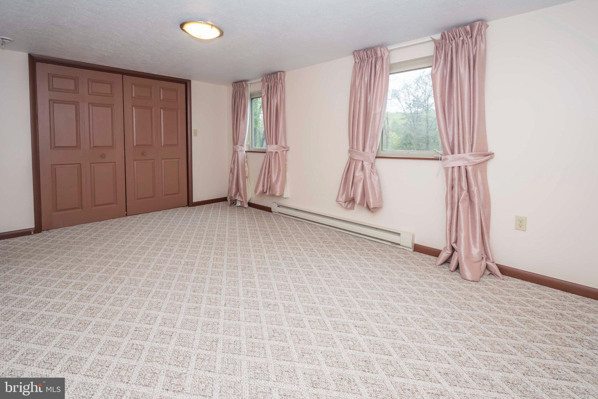 OAKLAND - Residential