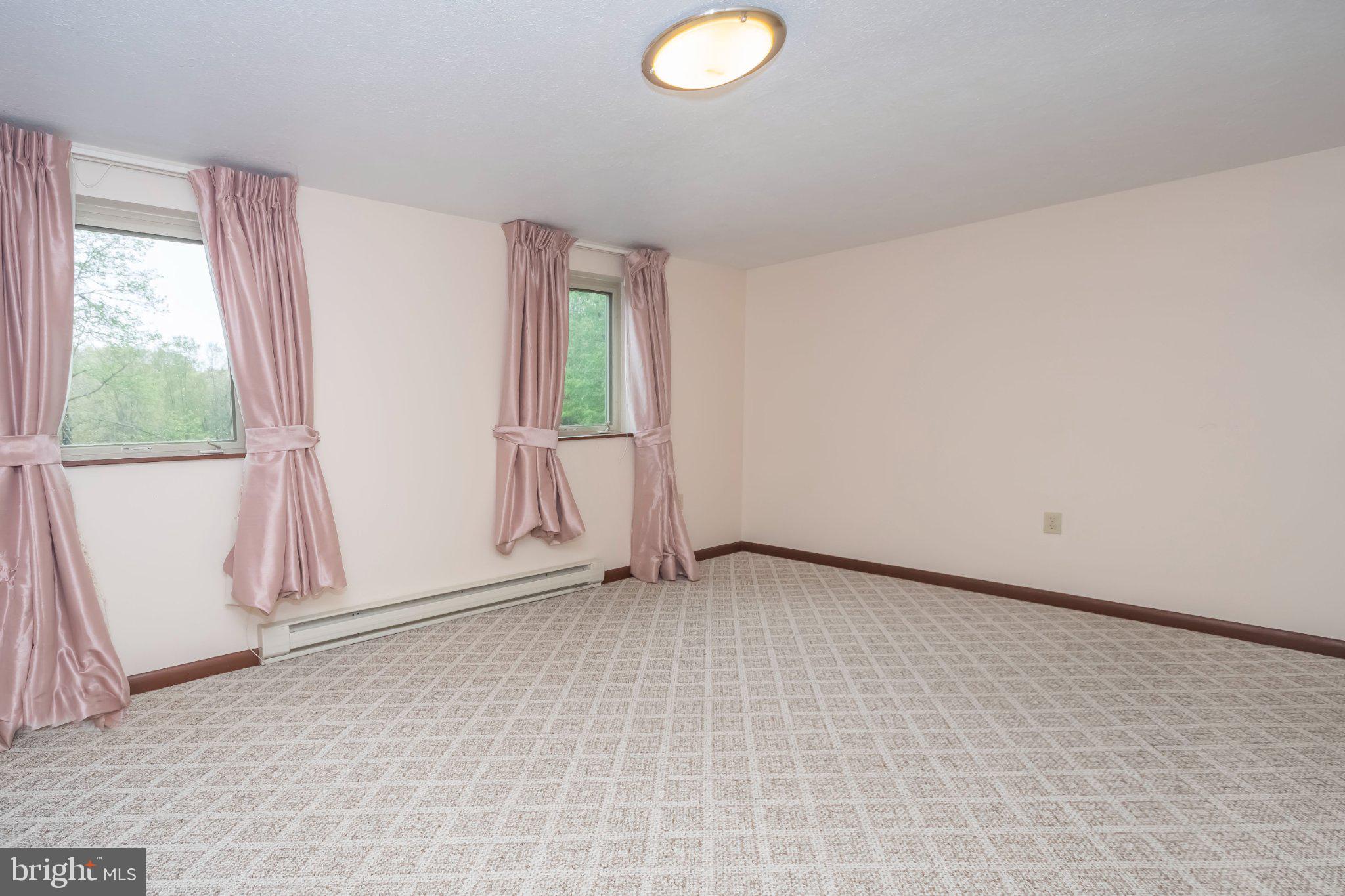 OAKLAND - Residential