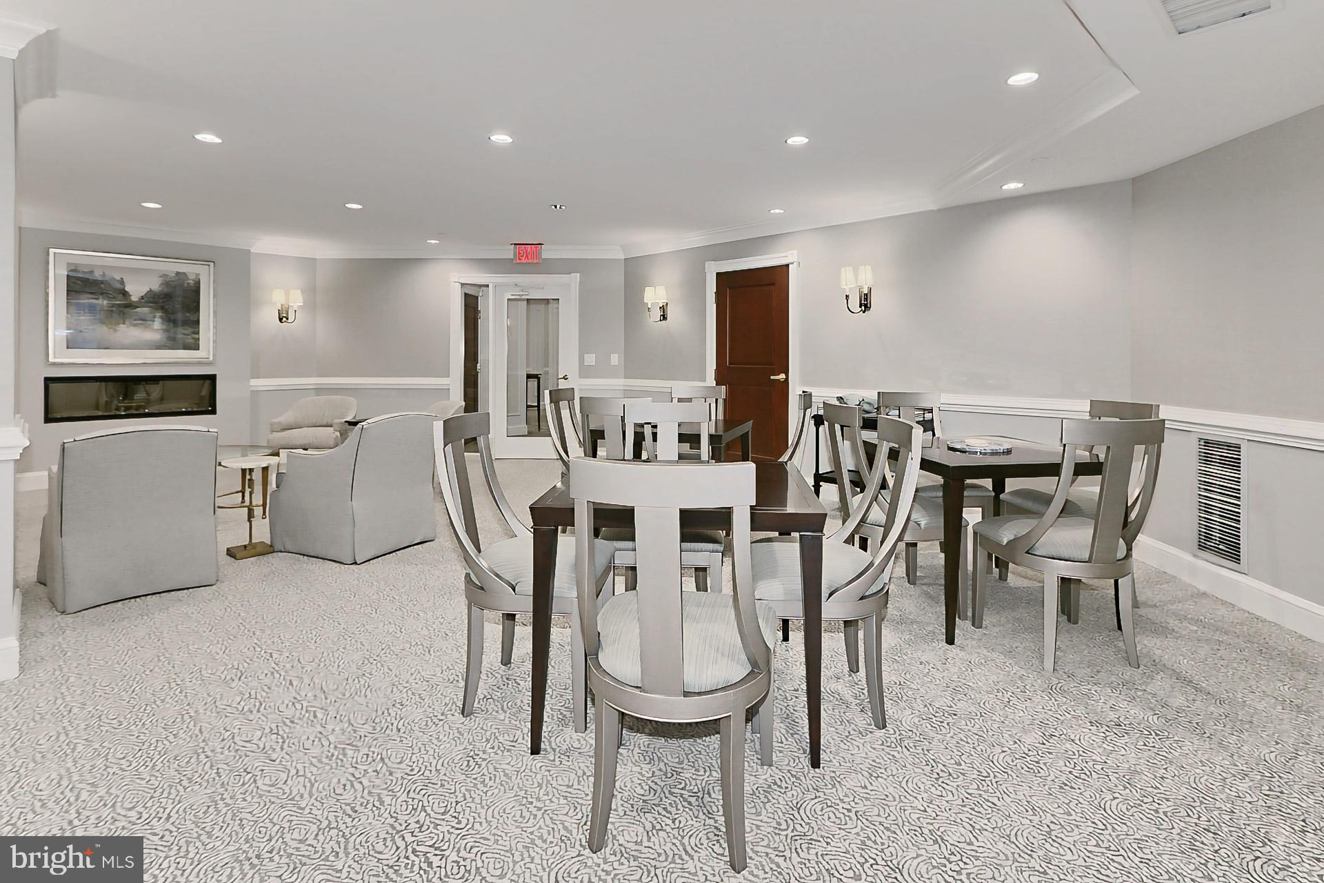 MEMORIAL OVERLOOK - Residential