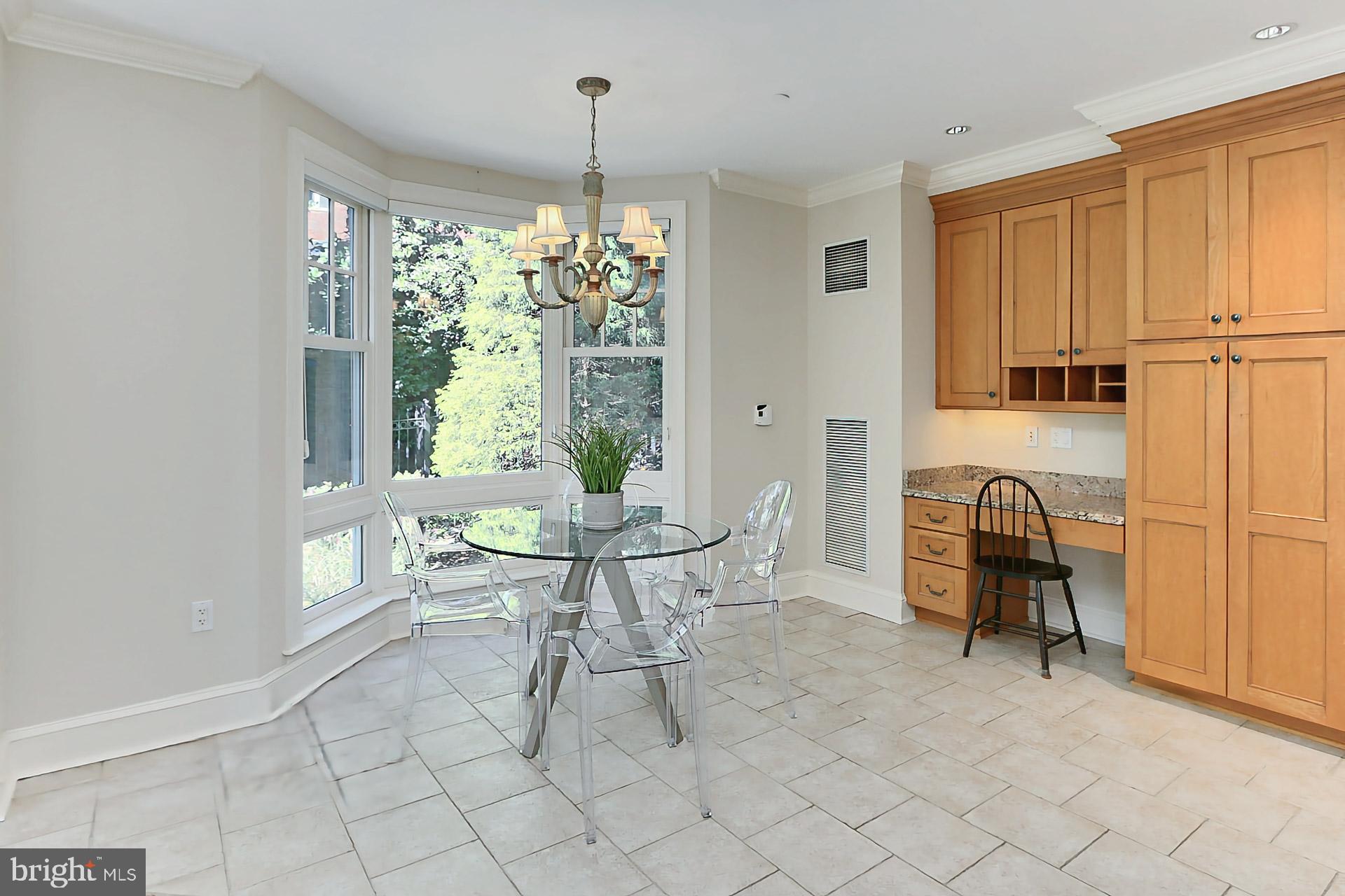 MEMORIAL OVERLOOK - Residential