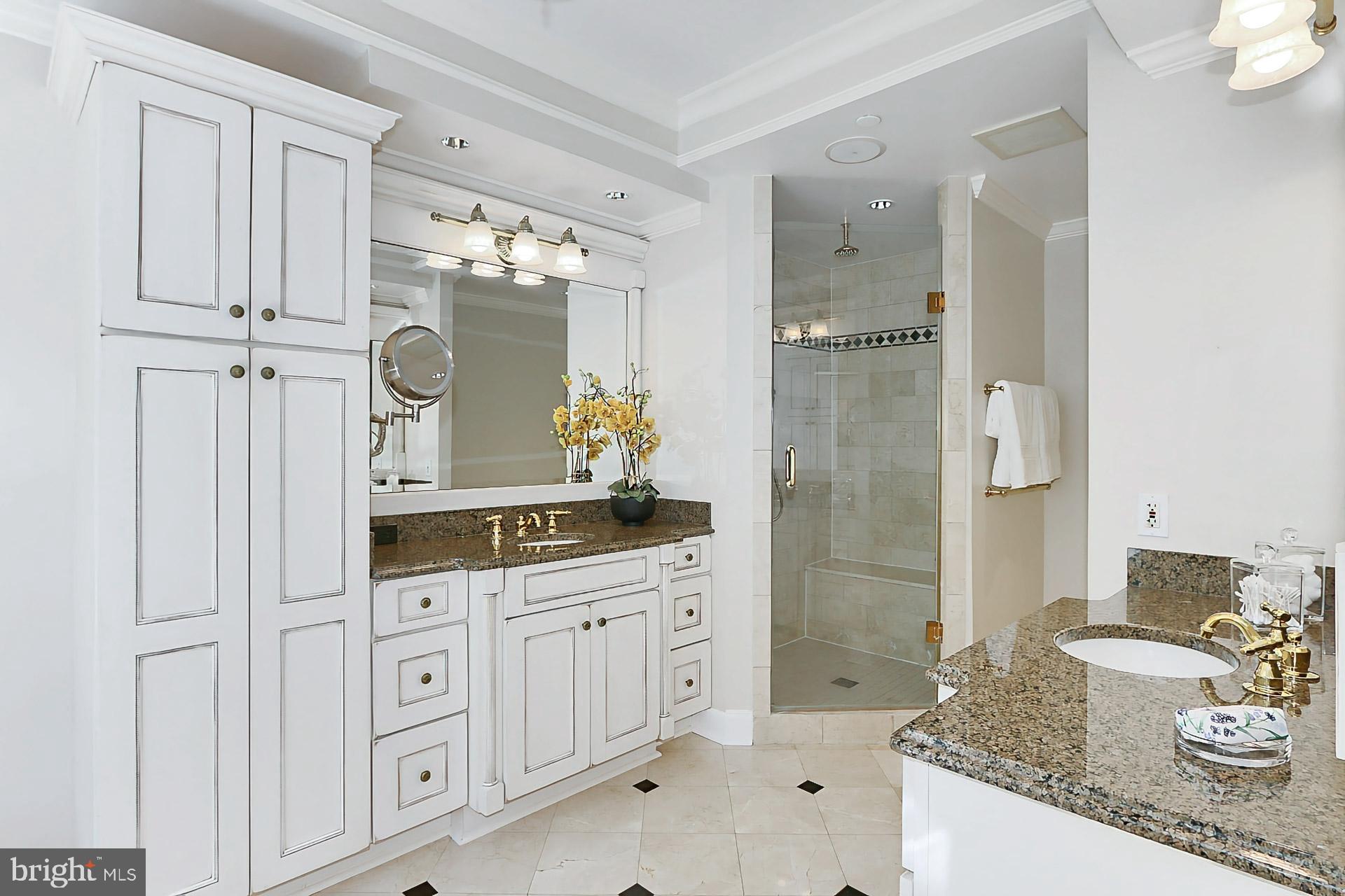 MEMORIAL OVERLOOK - Residential