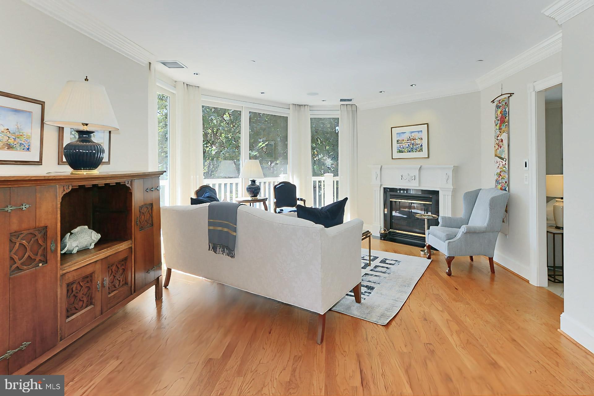 MEMORIAL OVERLOOK - Residential