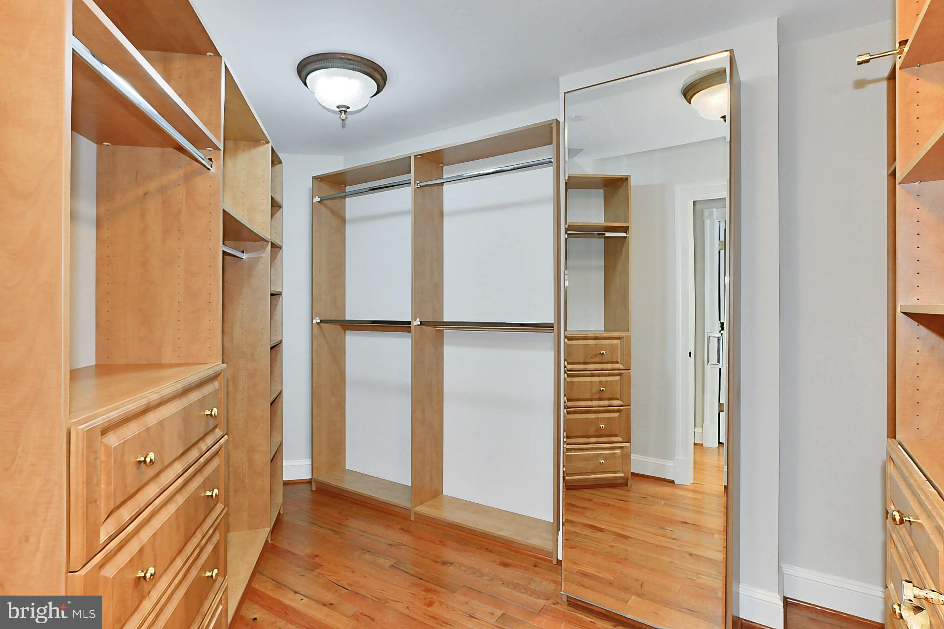 MEMORIAL OVERLOOK - Residential