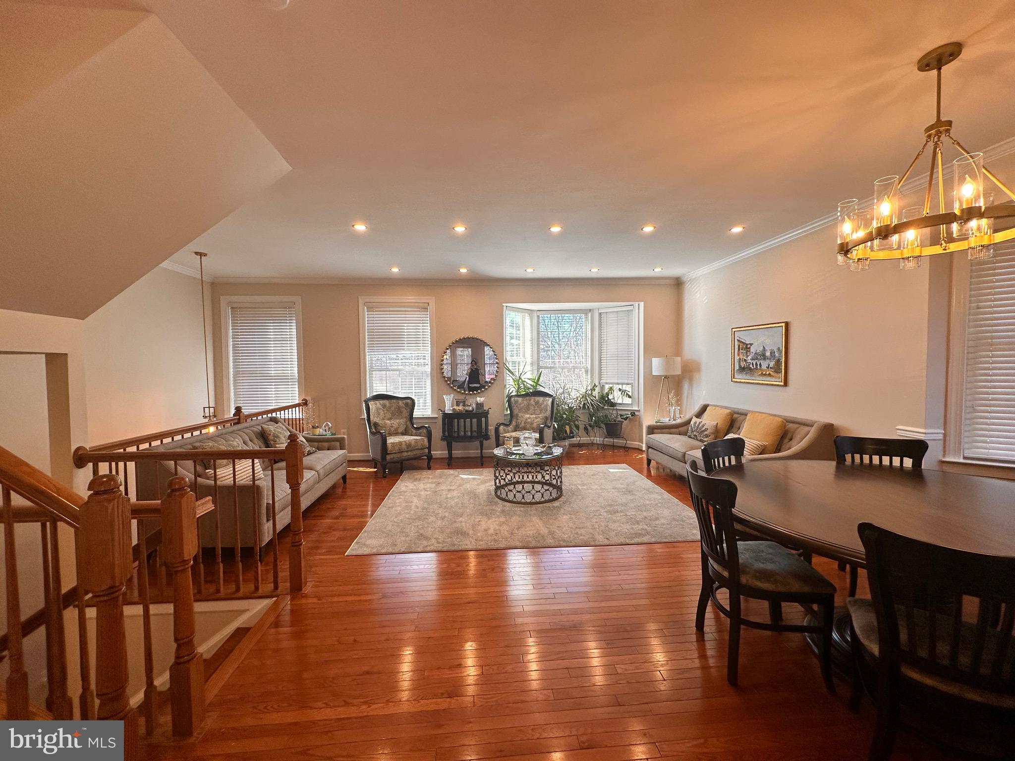 HIGHLAND OAKS - Residential Lease