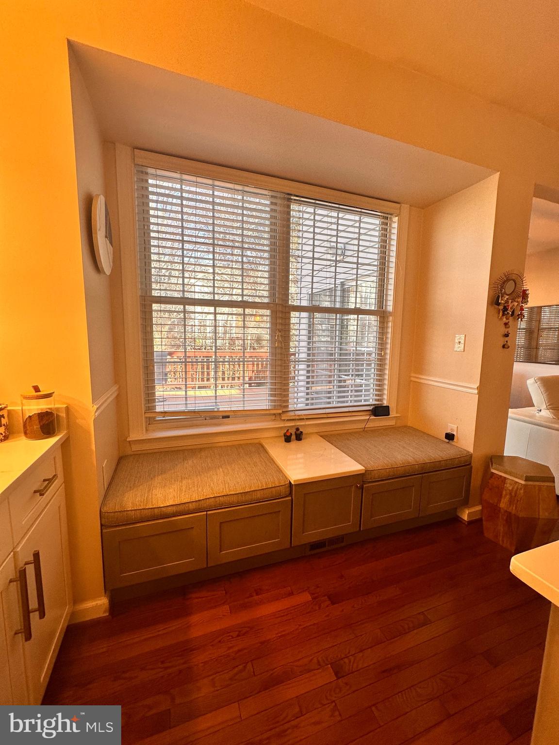 HIGHLAND OAKS - Residential Lease