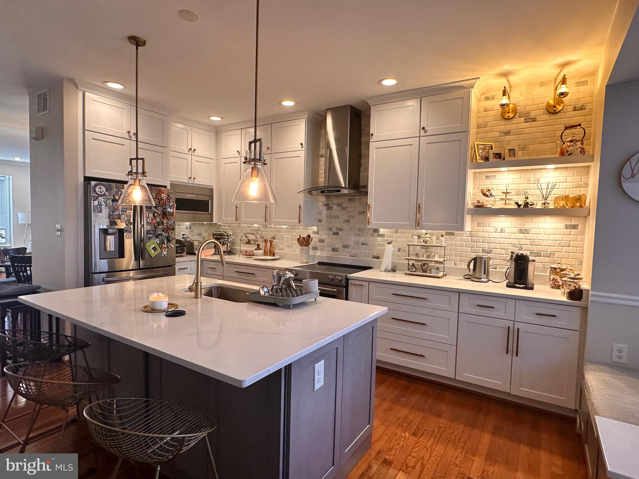 HIGHLAND OAKS - Residential Lease