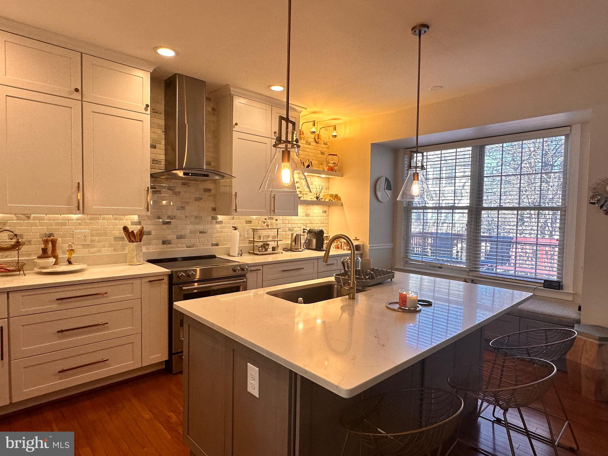 HIGHLAND OAKS - Residential Lease