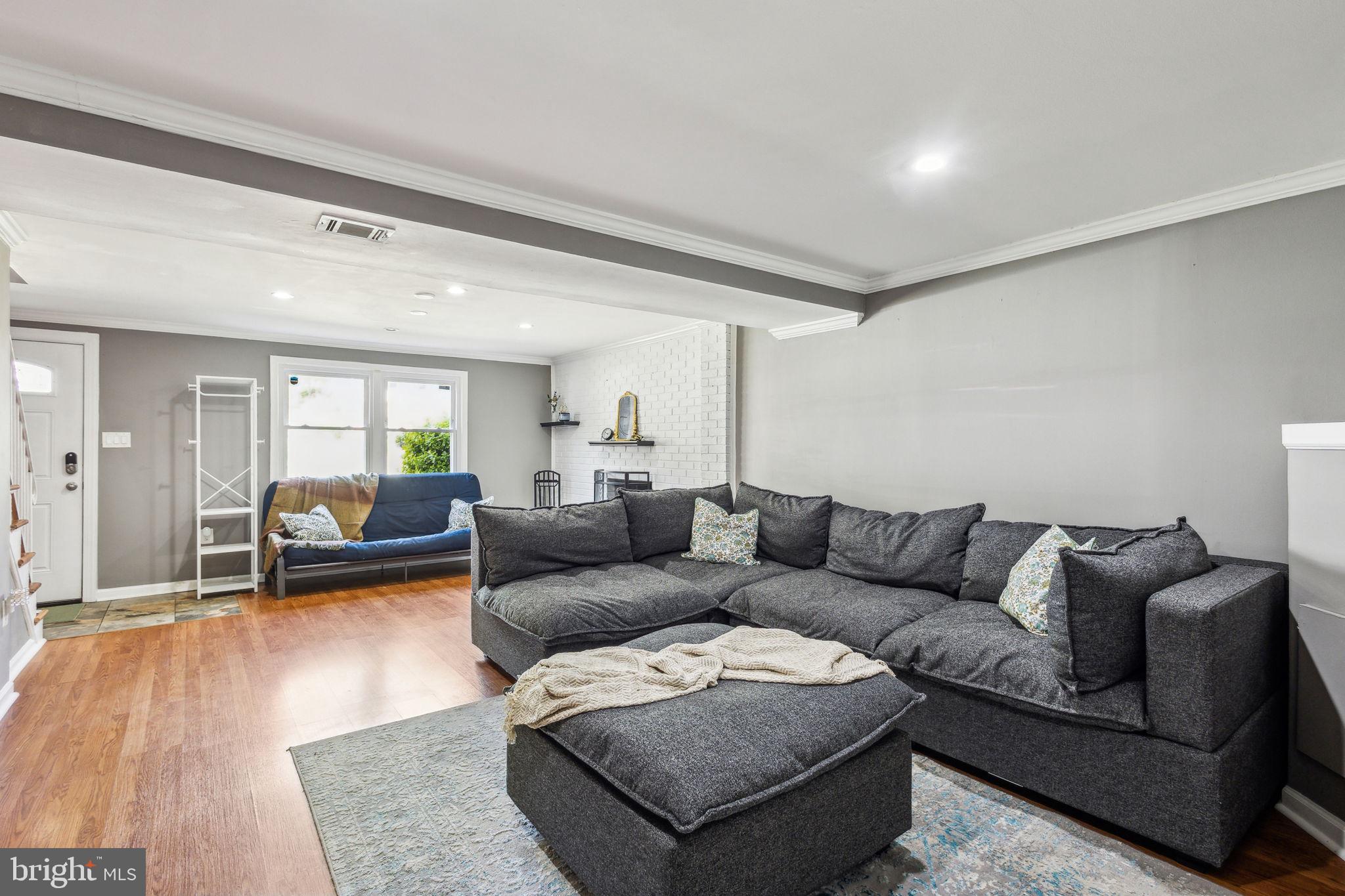 DALE CITY - Residential