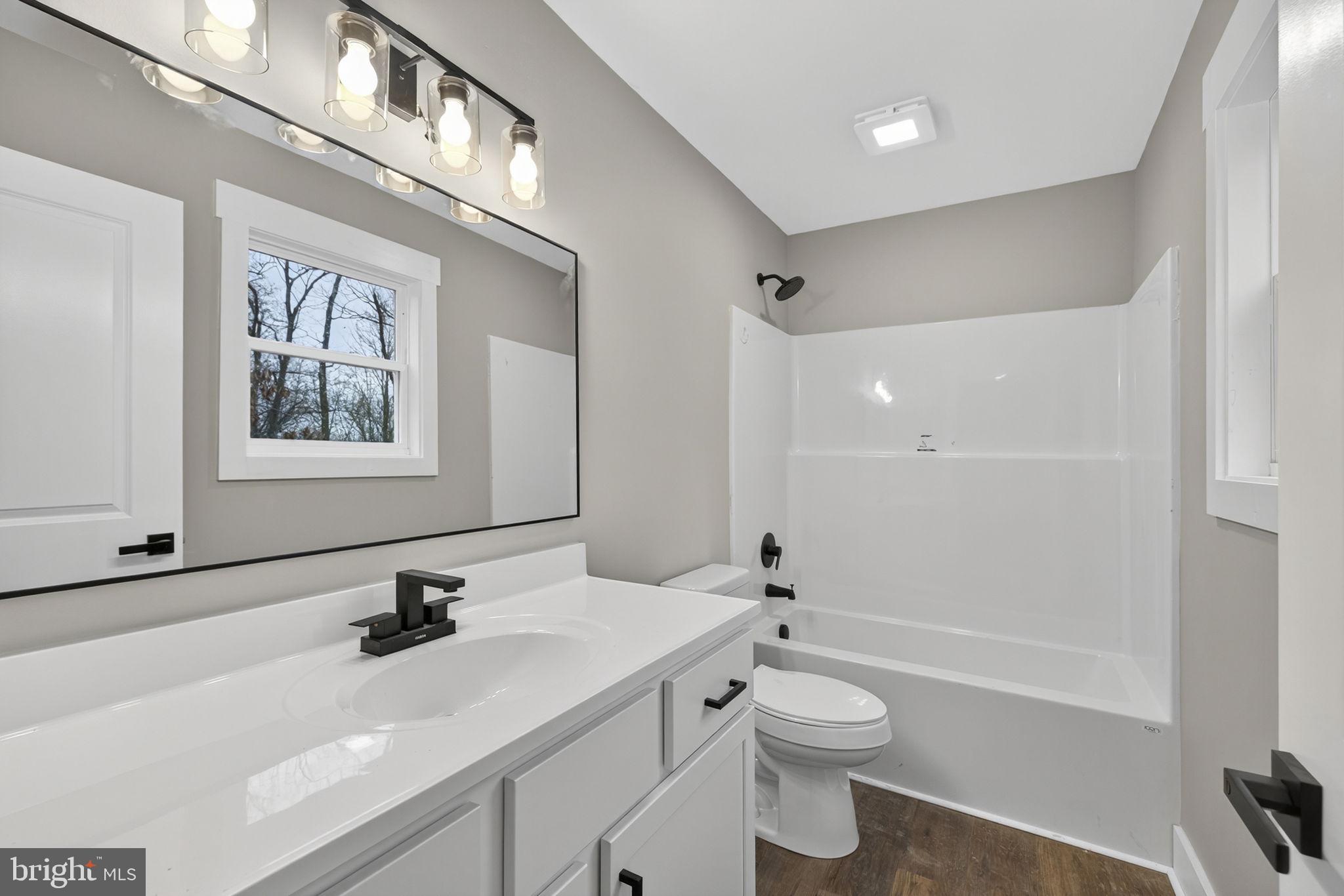 WILDE ACRES - Residential