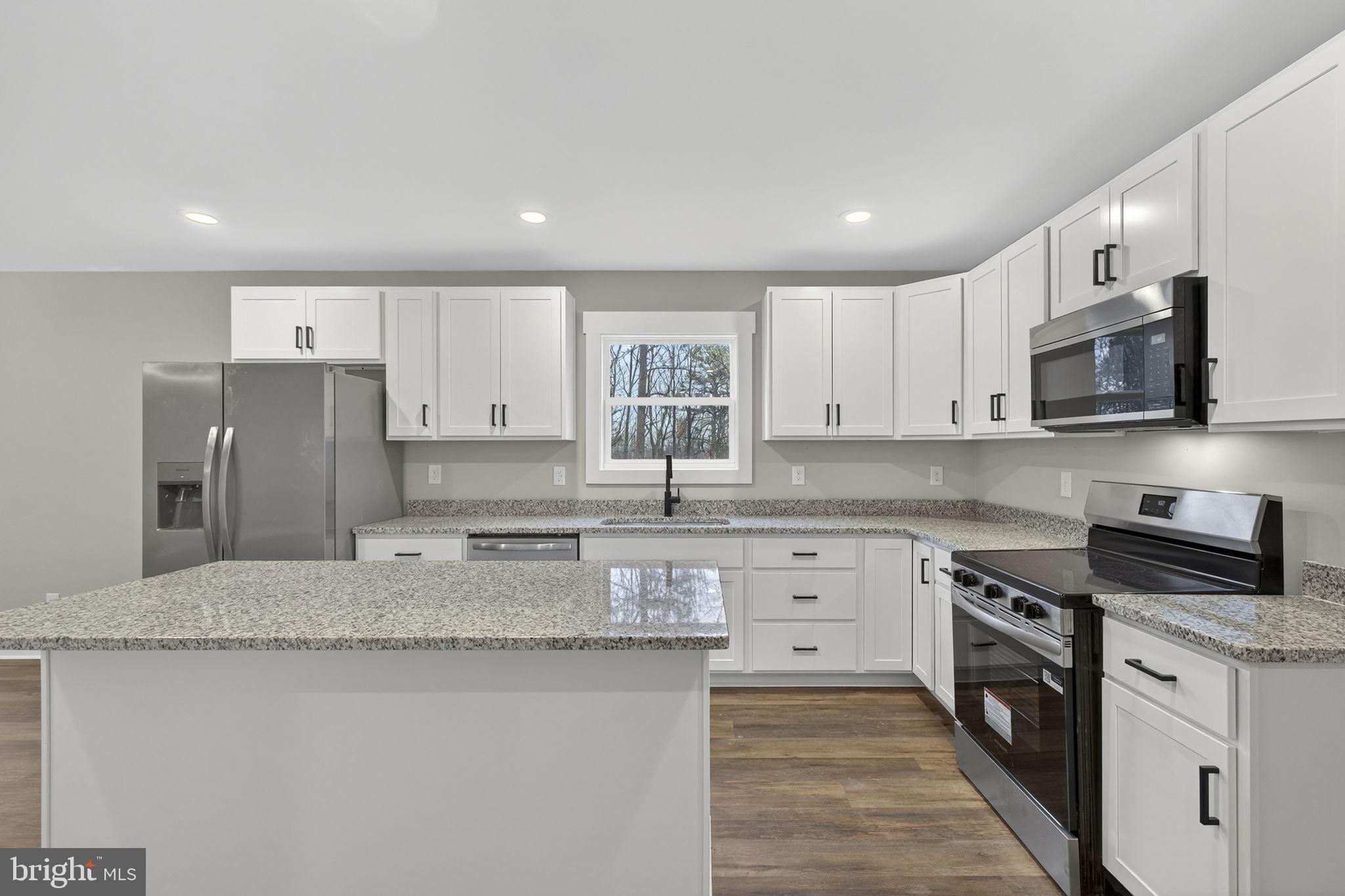 WILDE ACRES - Residential