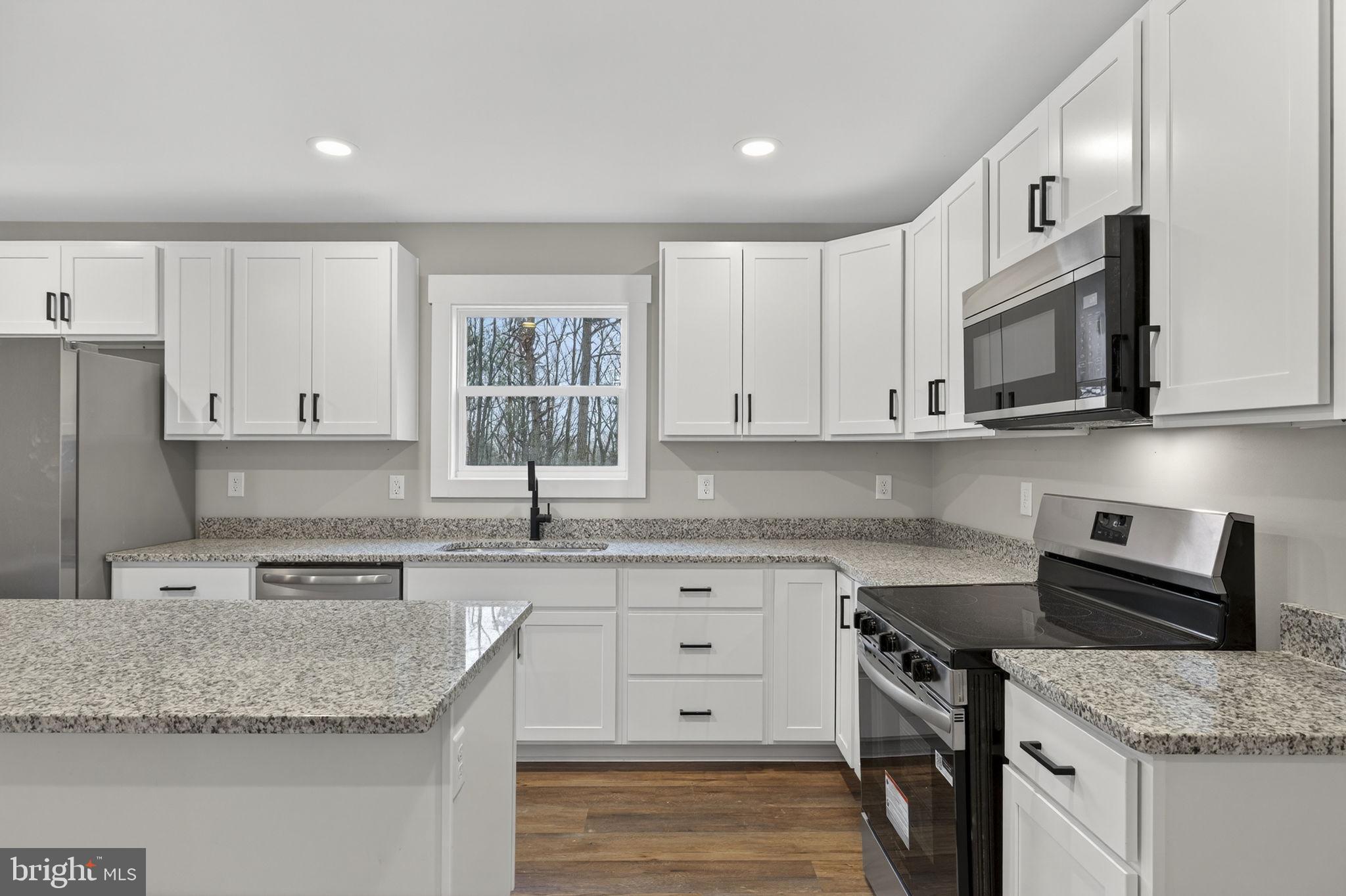 WILDE ACRES - Residential