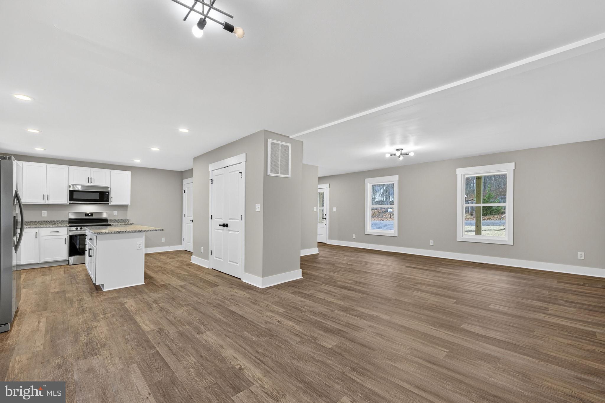 WILDE ACRES - Residential