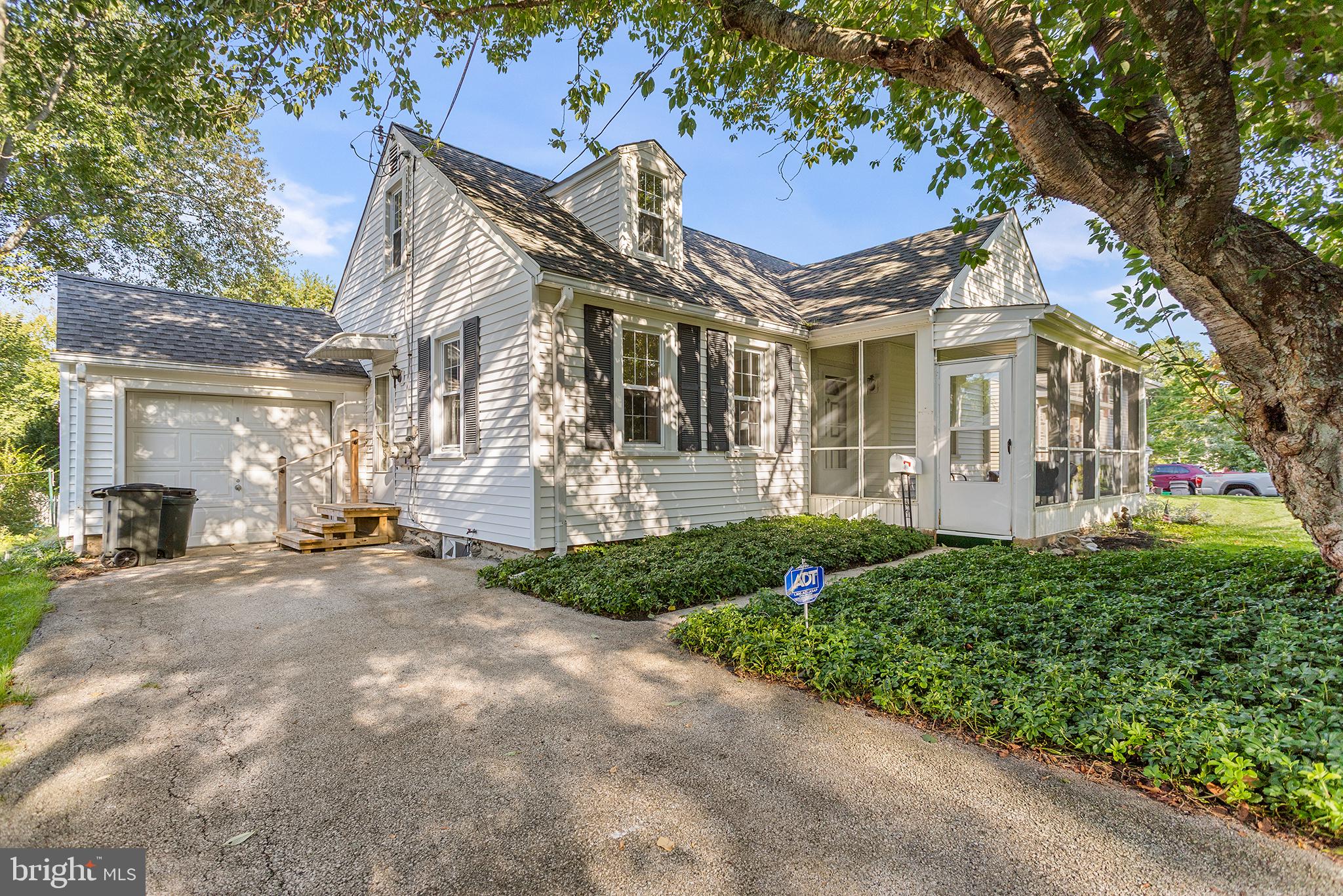 431 VALLEY VIEW ROAD
