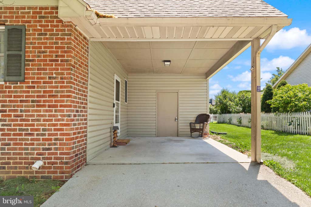 Photo of 439 Grant Drive, HANOVER, PA 17331 (MLS # PAYK2104690)