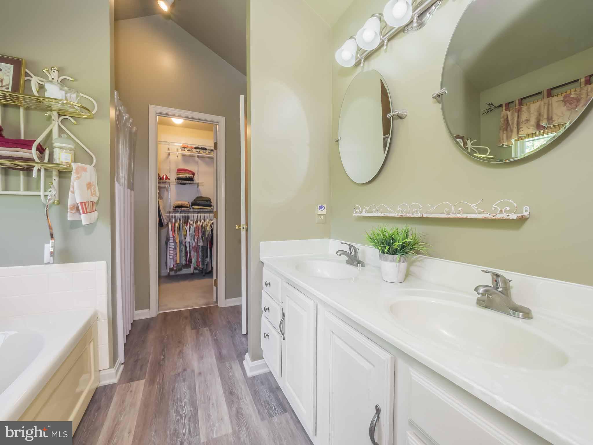 WILLOWS WOOD - Residential