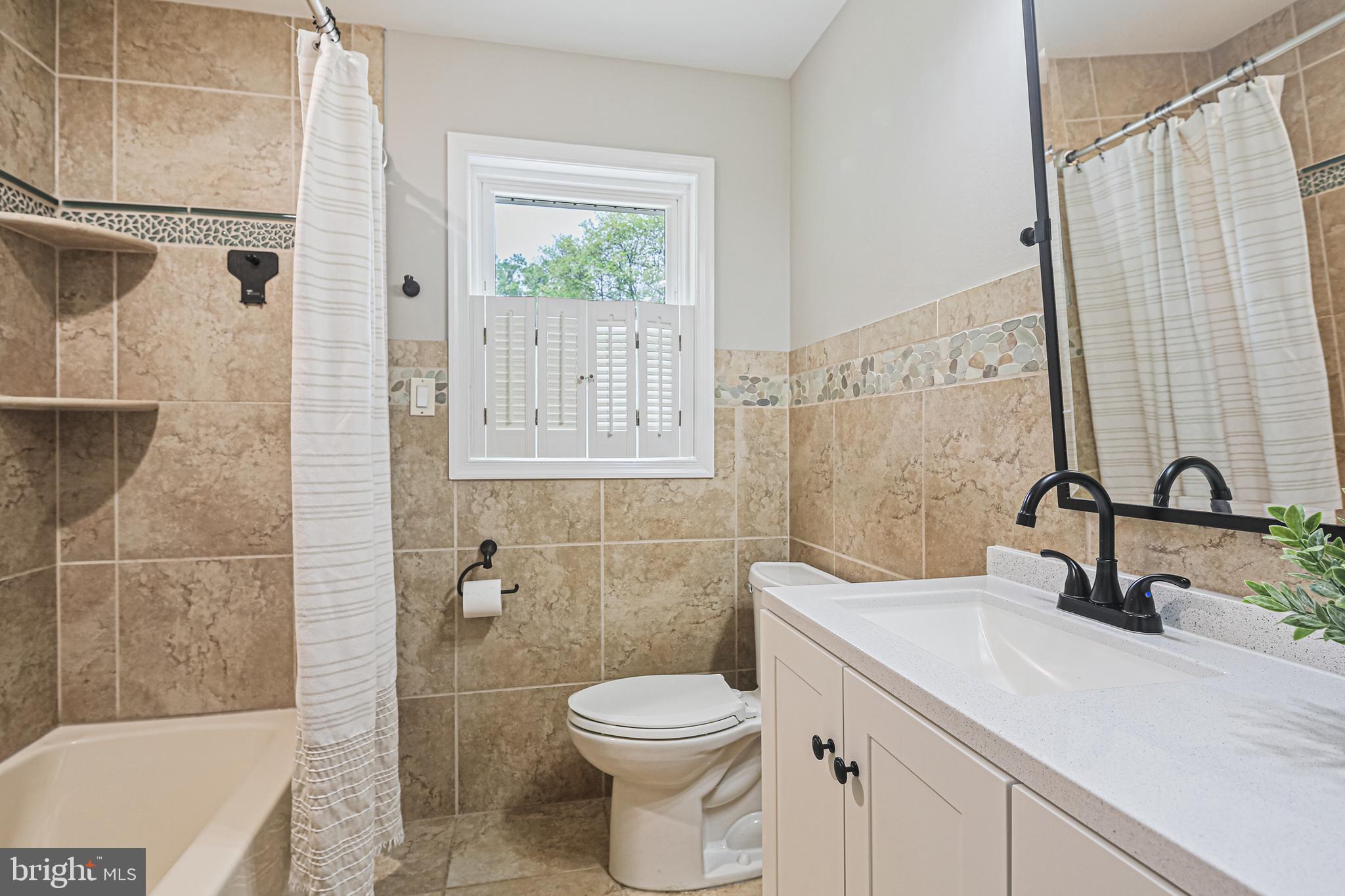 MERRYMAN MANOR - Residential