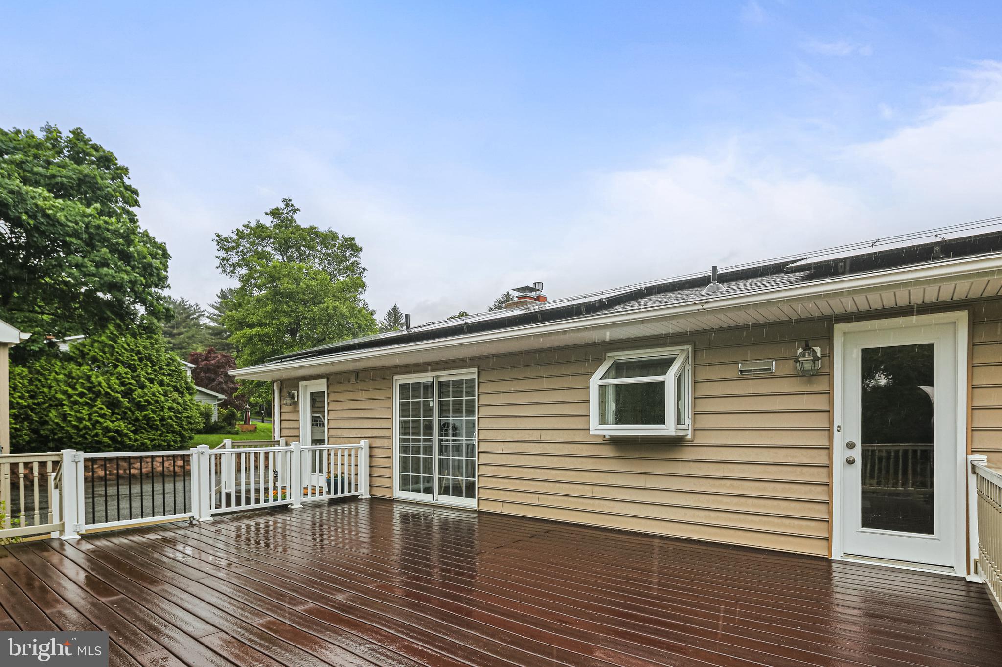 MERRYMAN MANOR - Residential