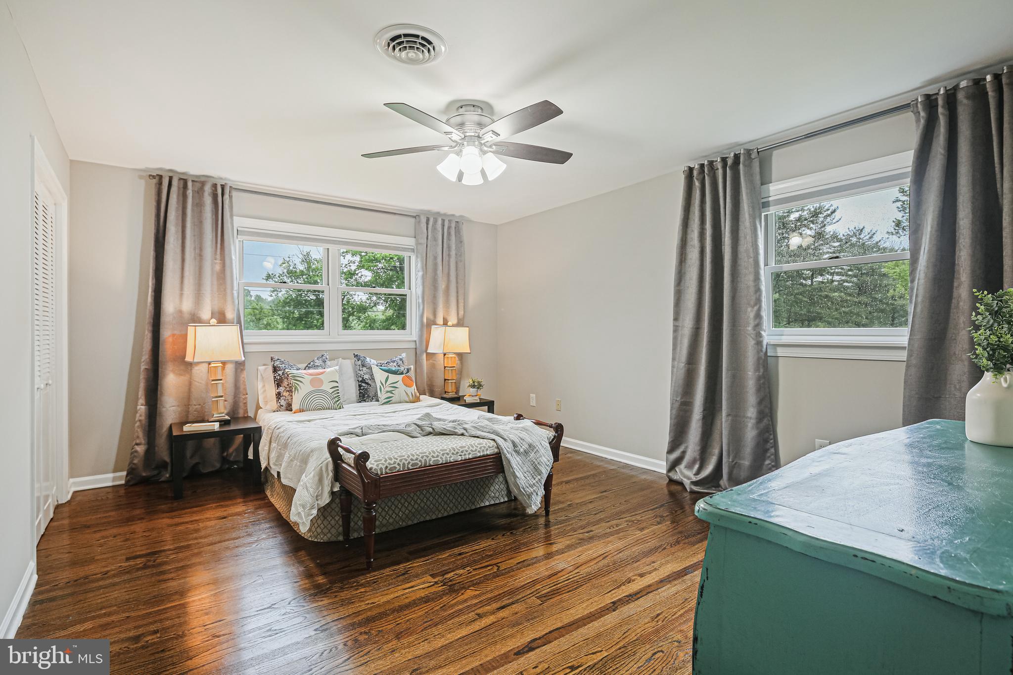 MERRYMAN MANOR - Residential