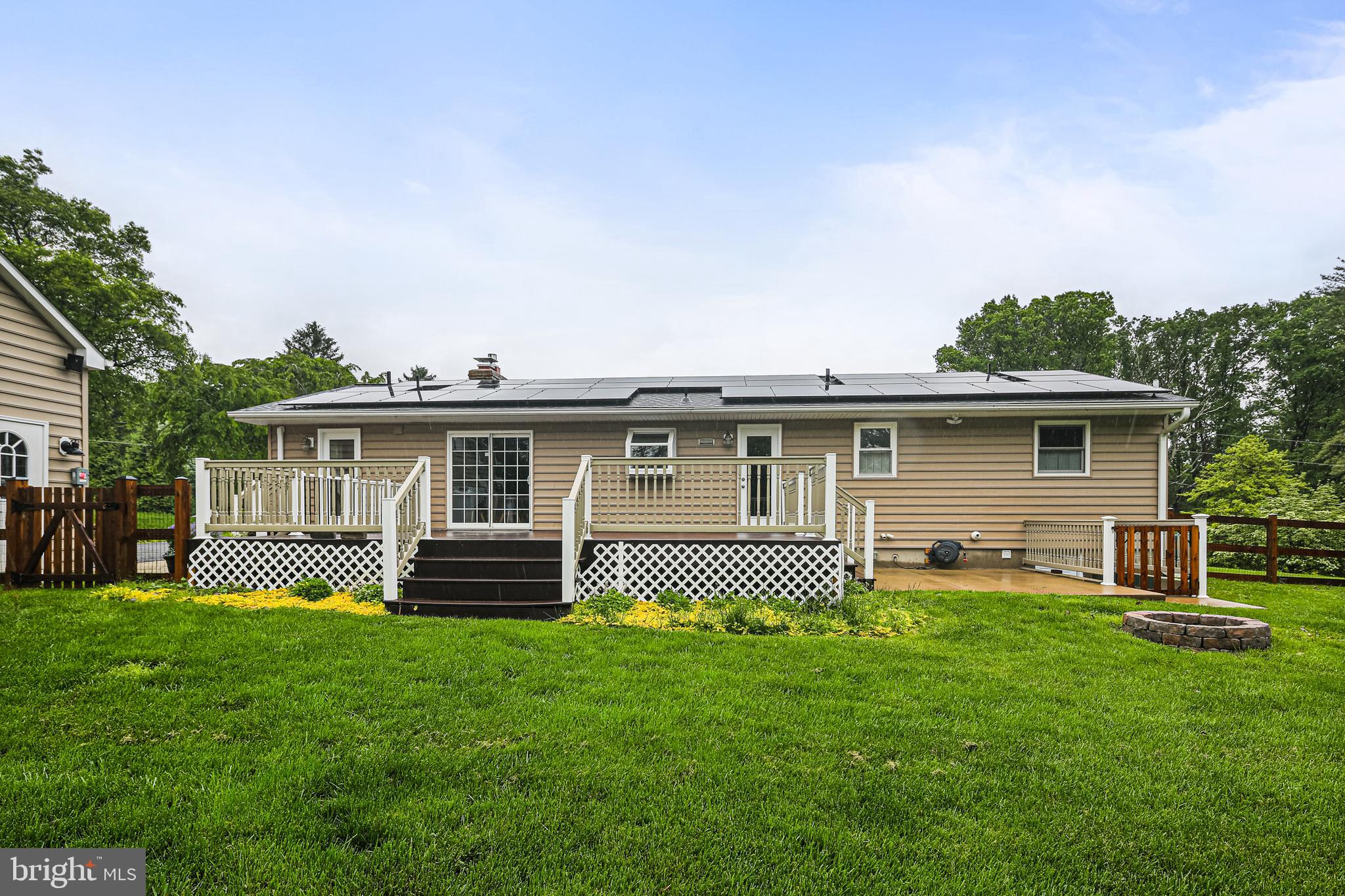 MERRYMAN MANOR - Residential