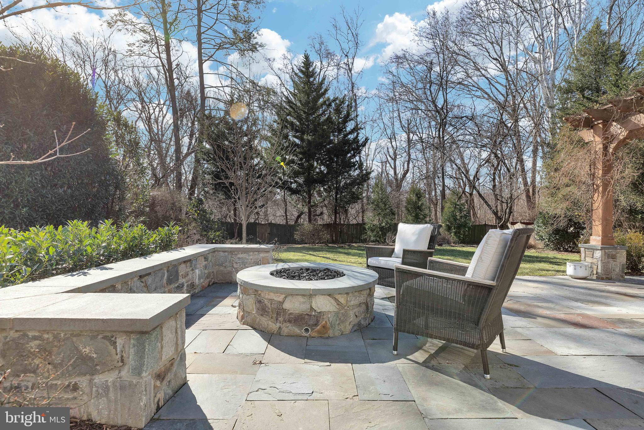 PARKWOOD - Residential